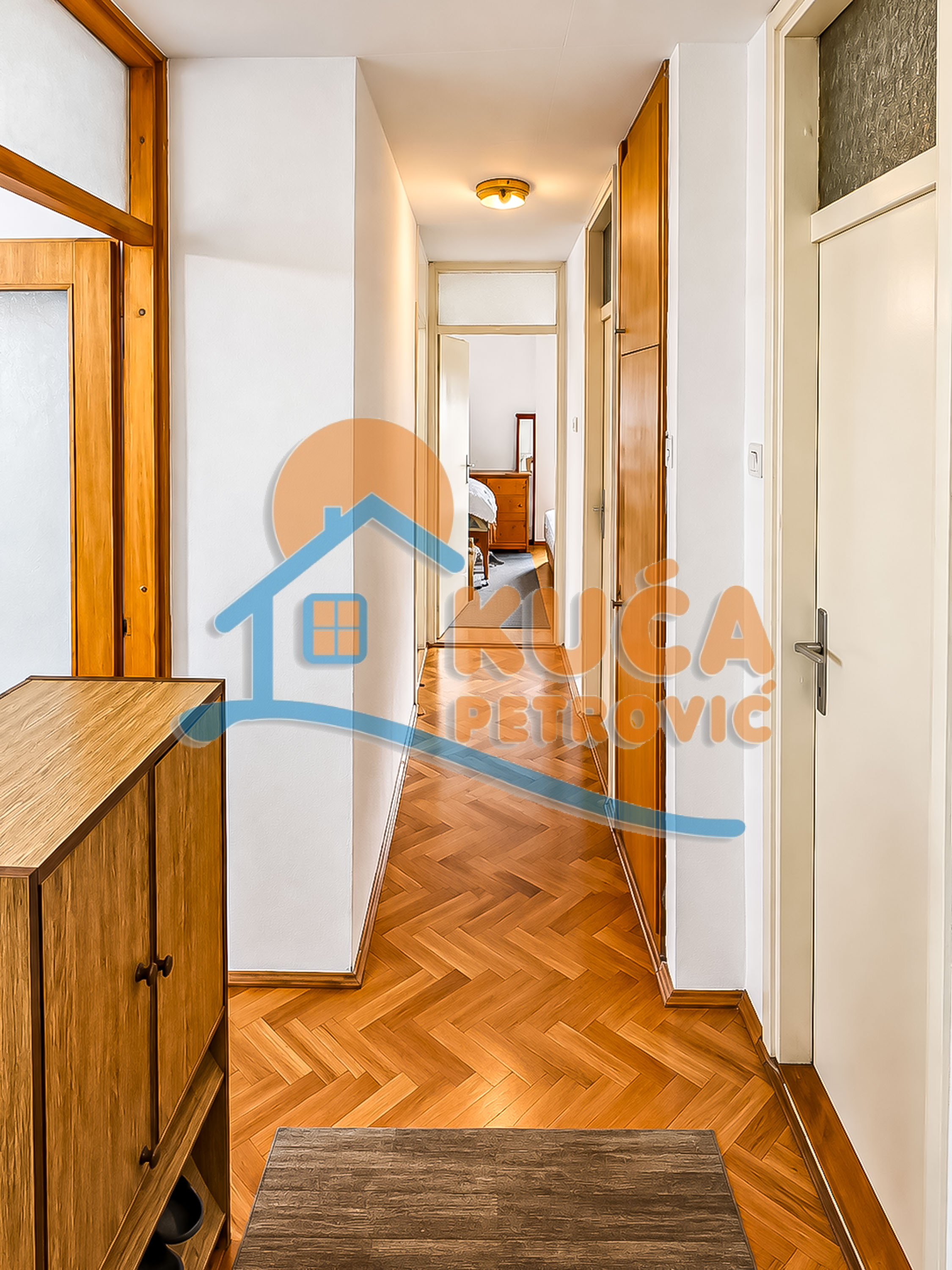 Trosoban stan Bulevar Nemanjića Zona 3 72m², 2 sprat — slika 28