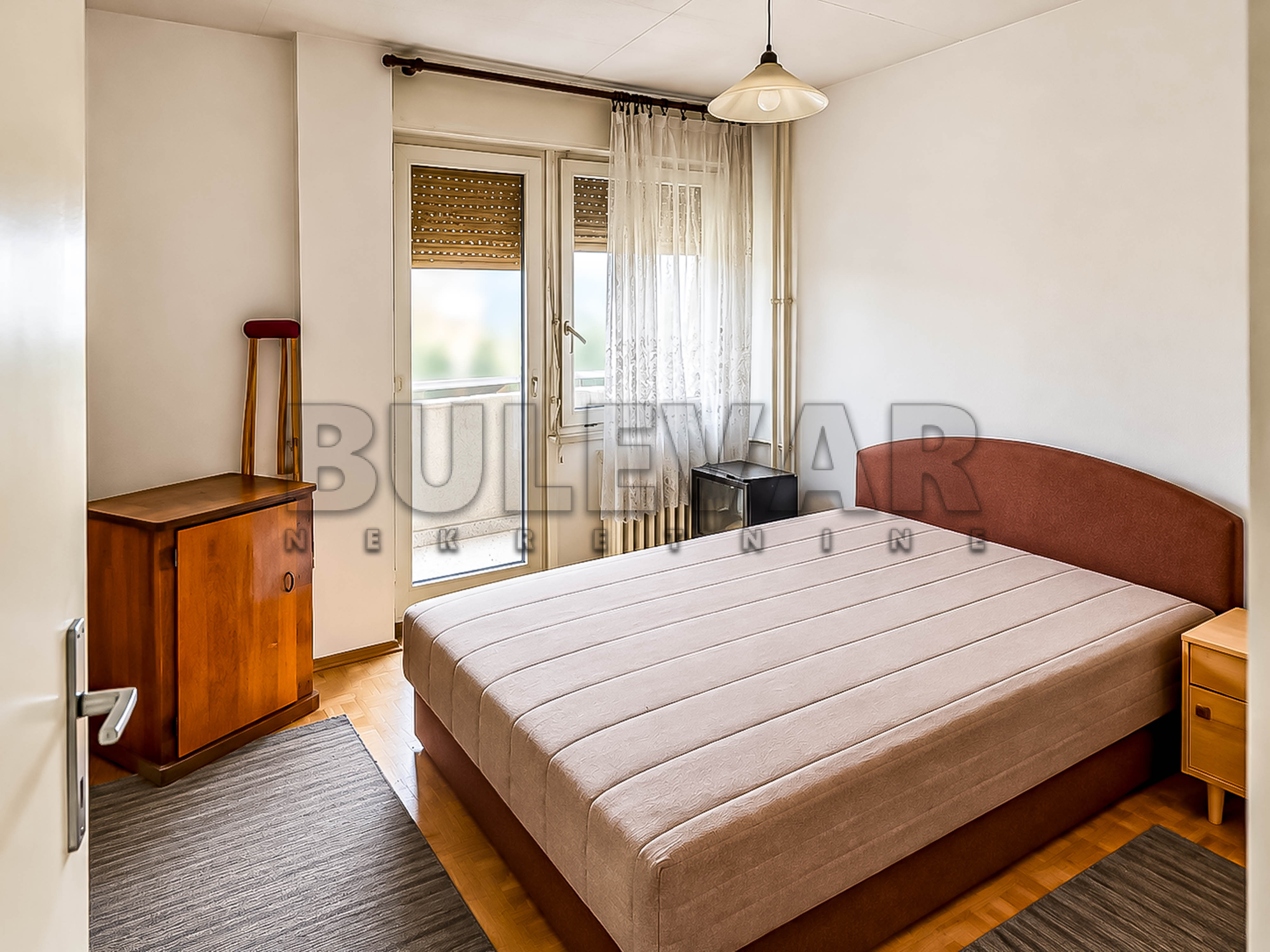 Trosoban stan Bulevar Nemanjića Zona 3 72m², 2 sprat — slika 46