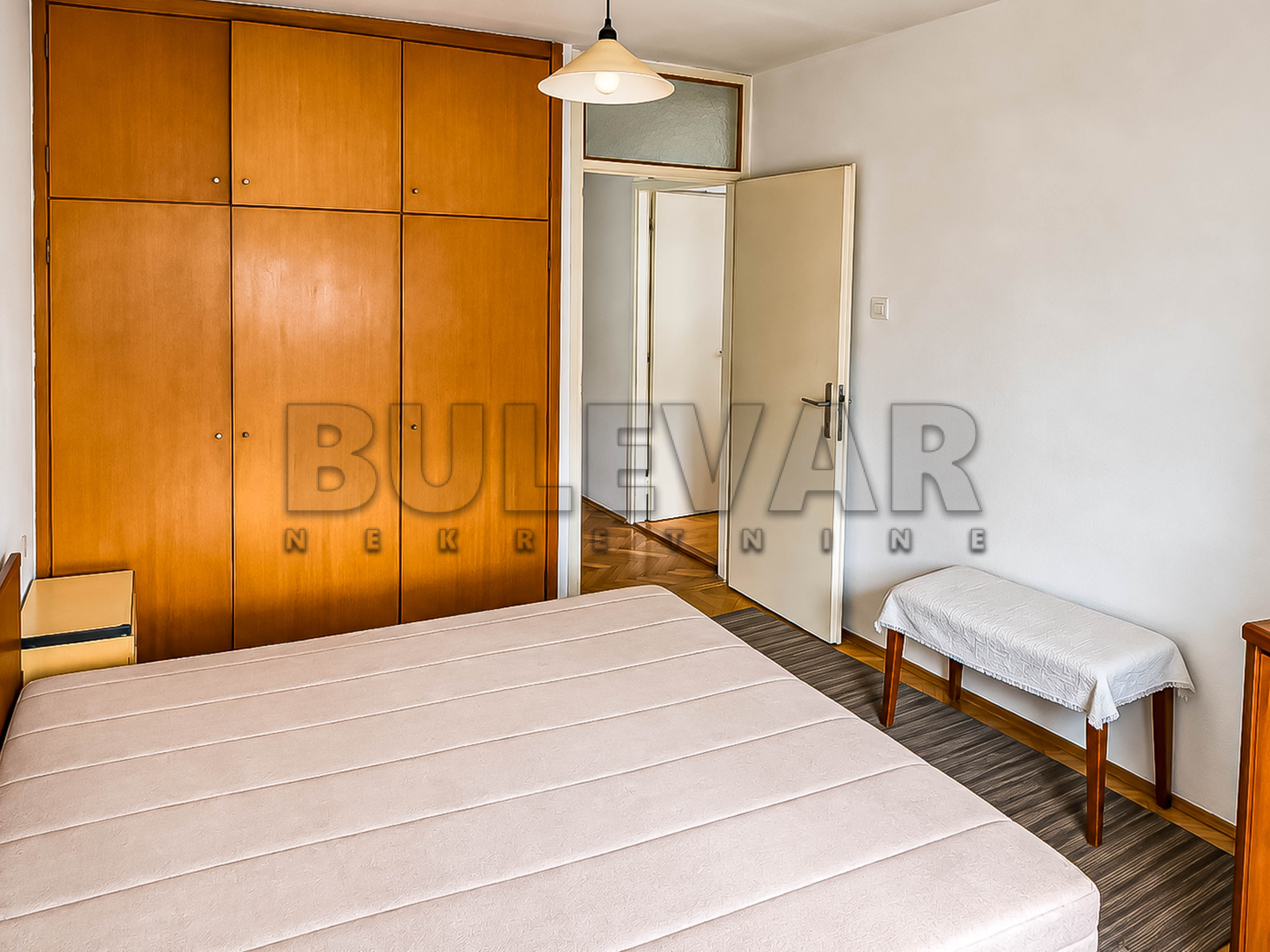 Trosoban stan Bulevar Nemanjića Zona 3 72m², 2 sprat — slika 50