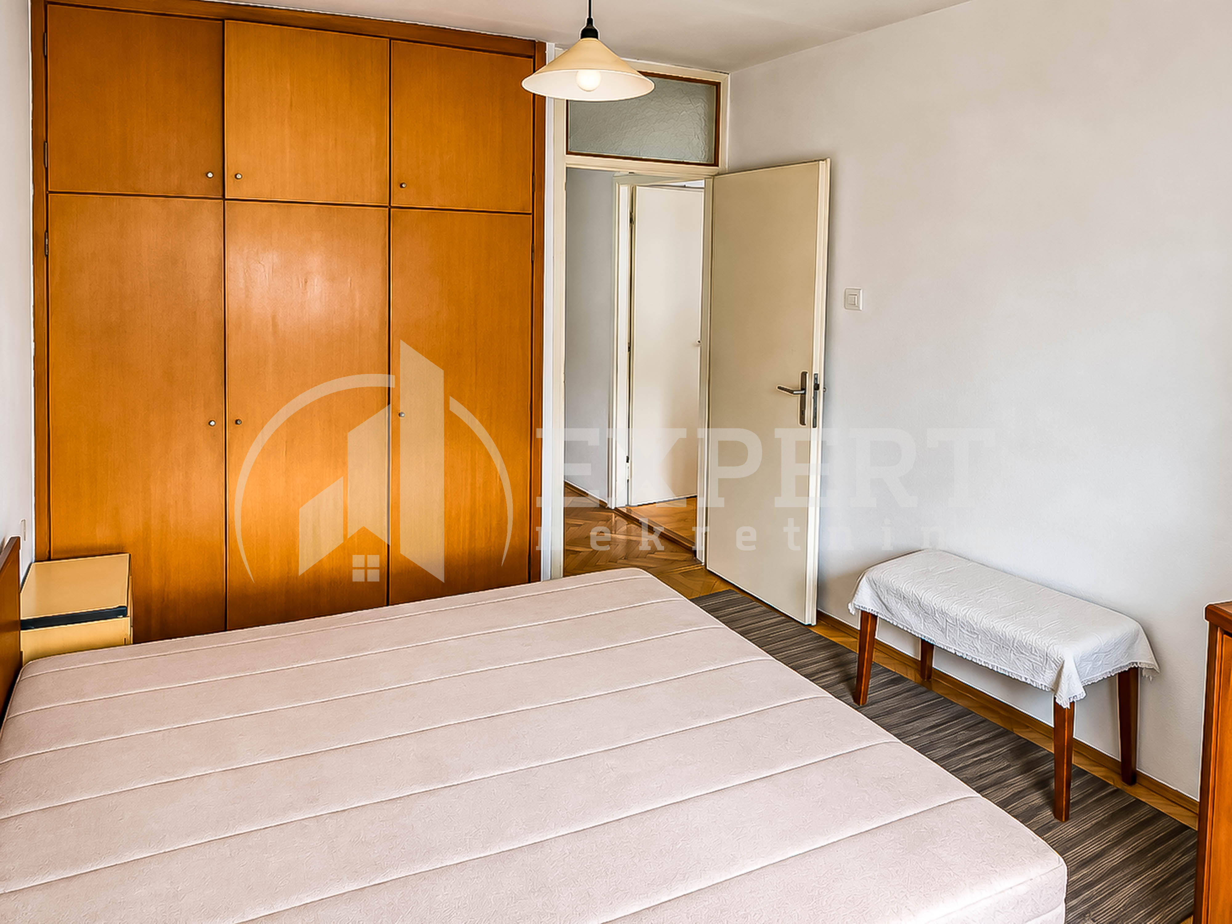 Trosoban stan Bulevar Nemanjića Zona 3 72m², 2 sprat — slika 51
