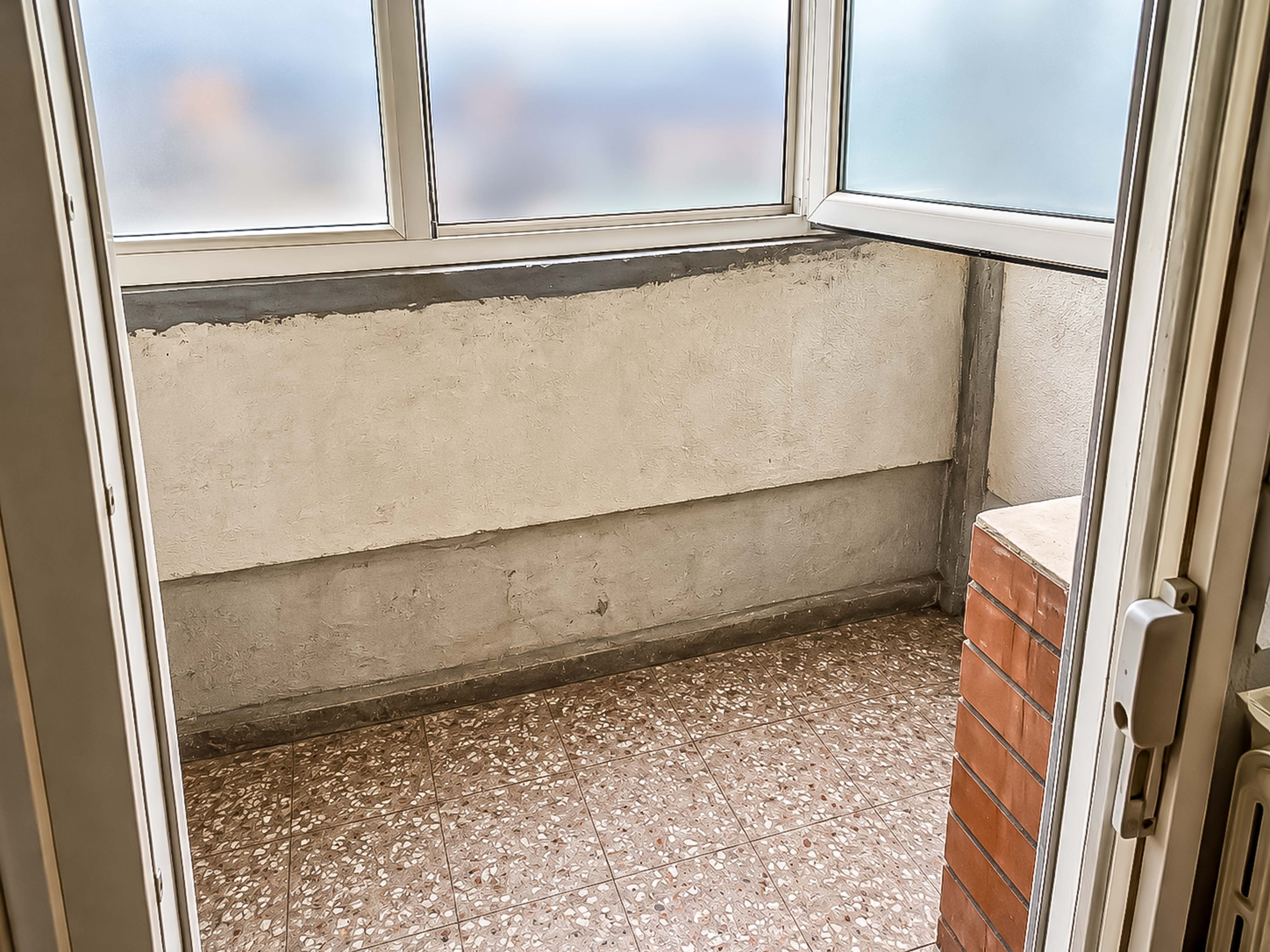 Trosoban stan Bulevar Nemanjića Zona 3 72m², 2 sprat — slika 53