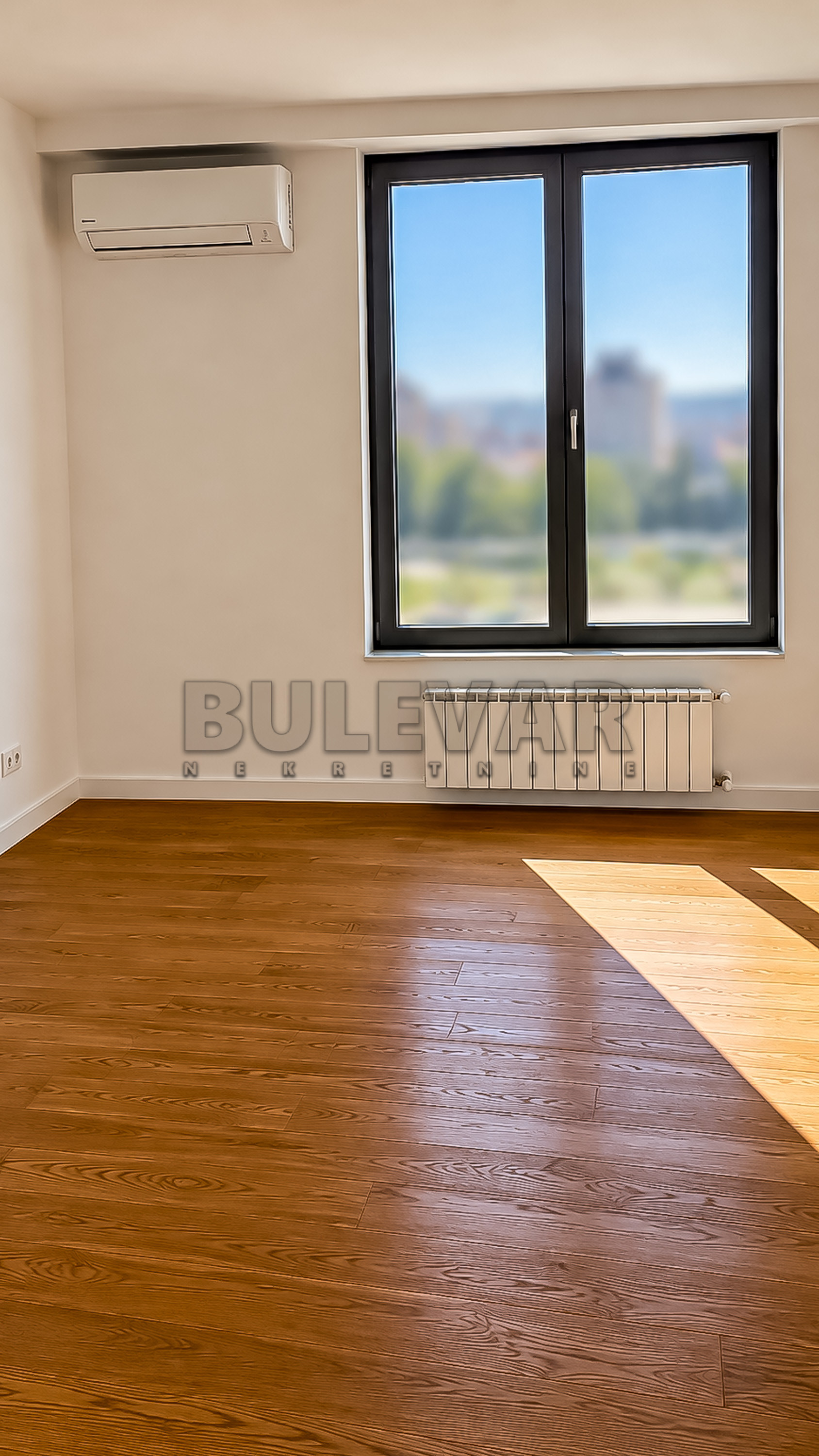 Trosoban stan Bulevar Nemanjića 81m², 5 sprat — slika 26