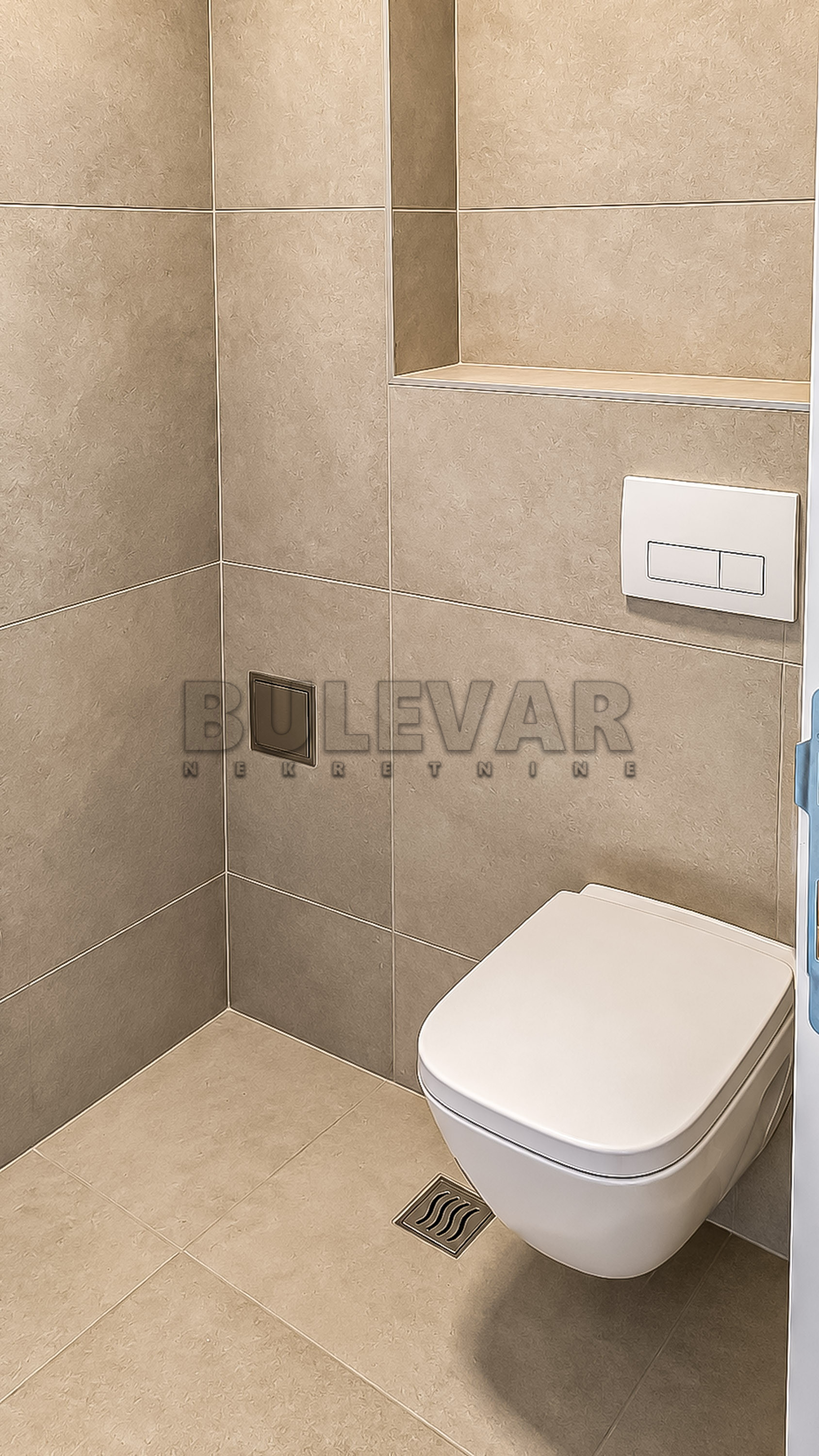 Trosoban stan Bulevar Nemanjića 81m², 5 sprat — slika 34