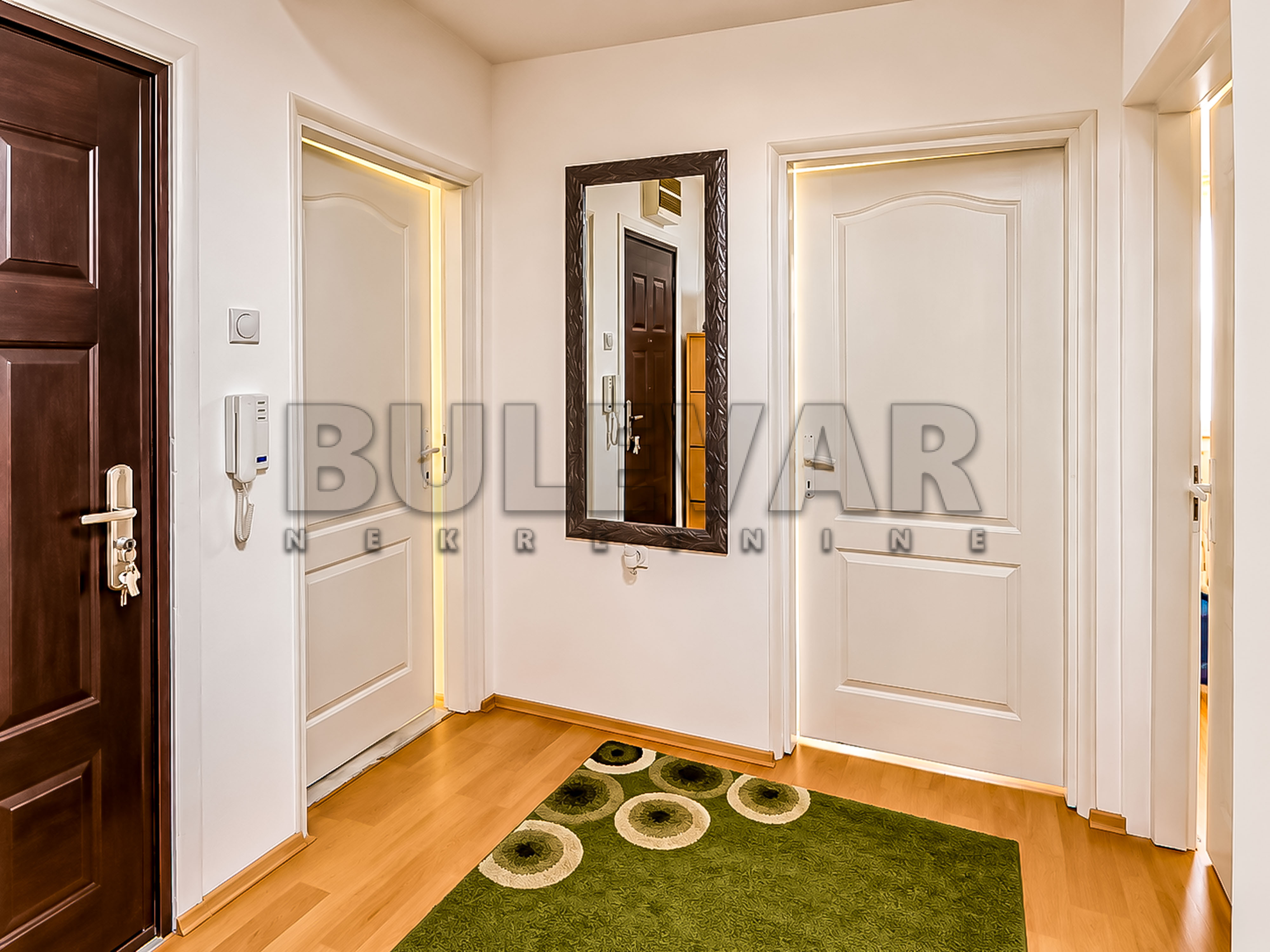 Četvorosoban stan Palilula 75m², 1 sprat — slika 32