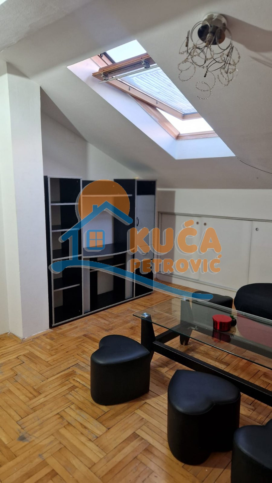 Dvosoban stan Centar 50m², 4 sprat — slika 7