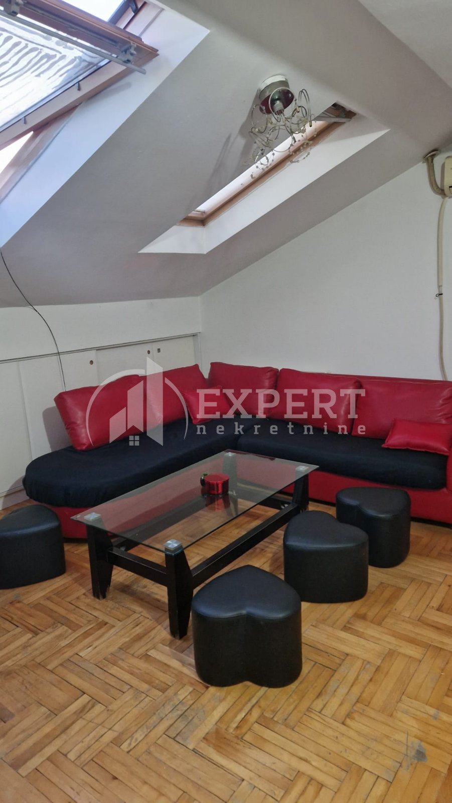 Dvosoban stan Centar 50m², 4 sprat — slika 3