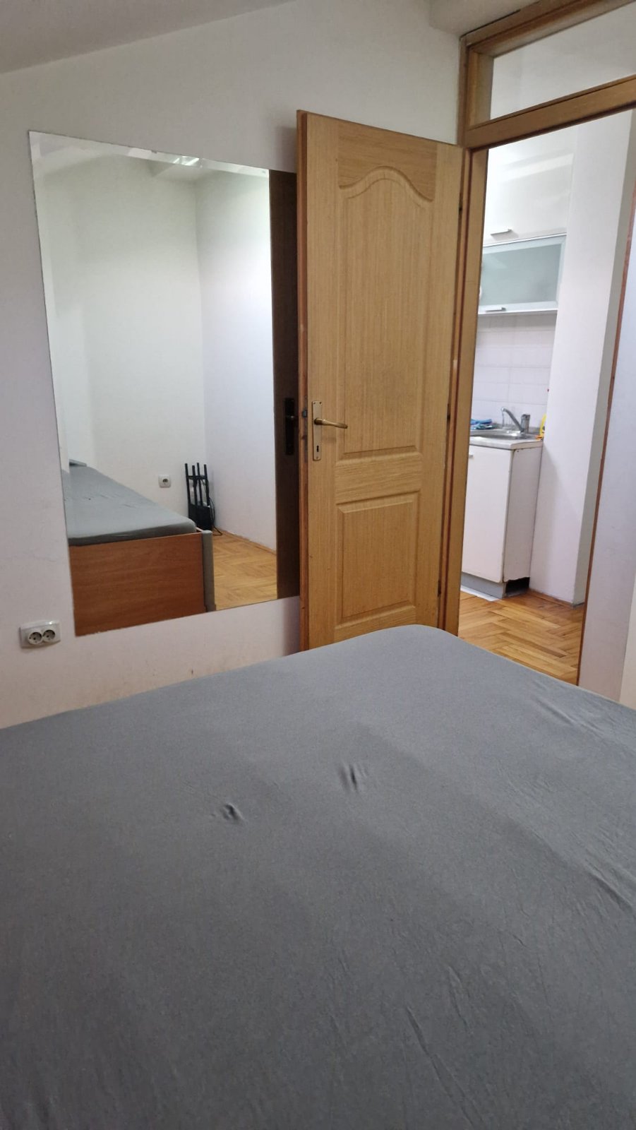 Dvosoban stan Centar 50m², 4 sprat — slika 9