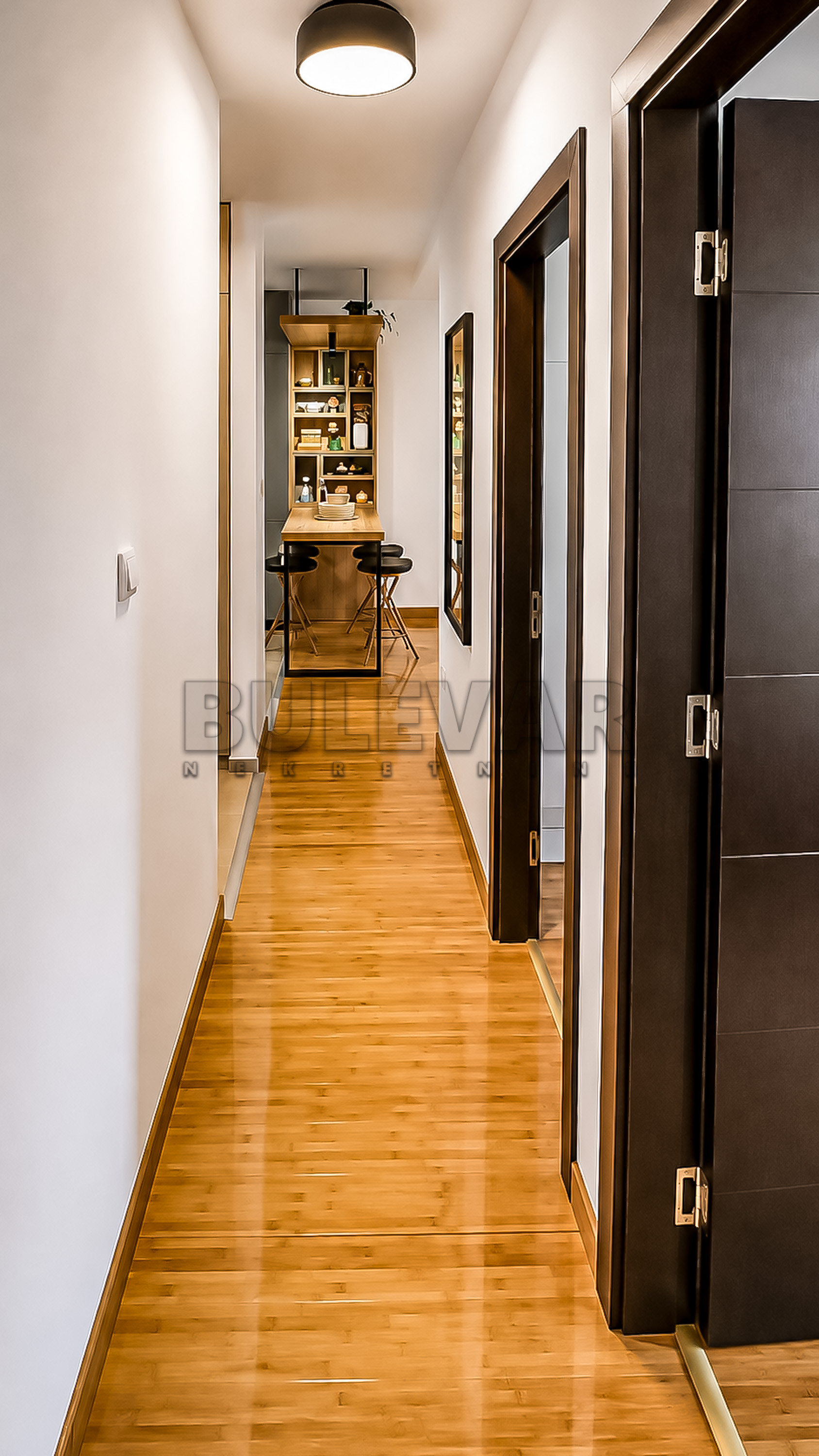 Trosoban stan Pantelej(Niš) 62m², 2 sprat — slika 22