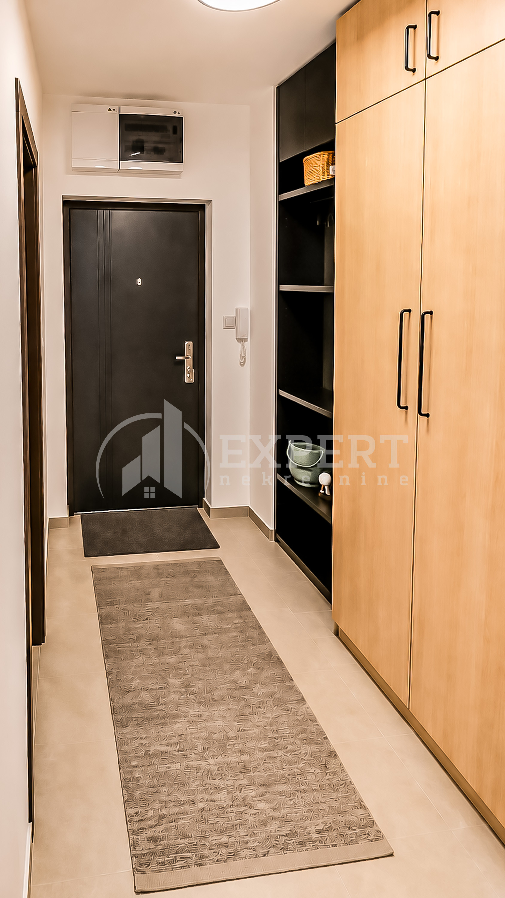 Trosoban stan Pantelej(Niš) 62m², 2 sprat — slika 66