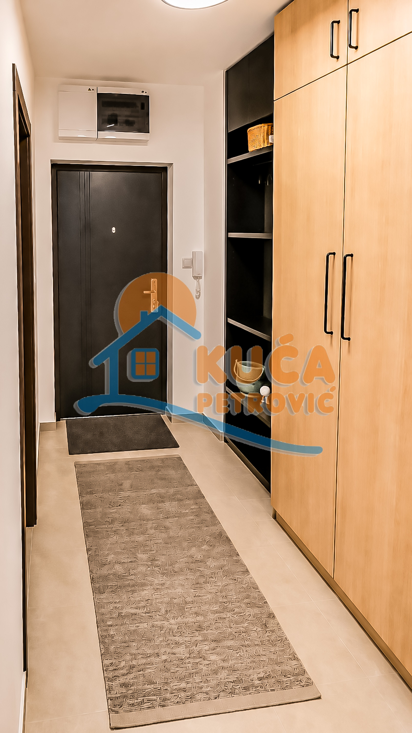 Trosoban stan Pantelej(Niš) 62m², 2 sprat — slika 65