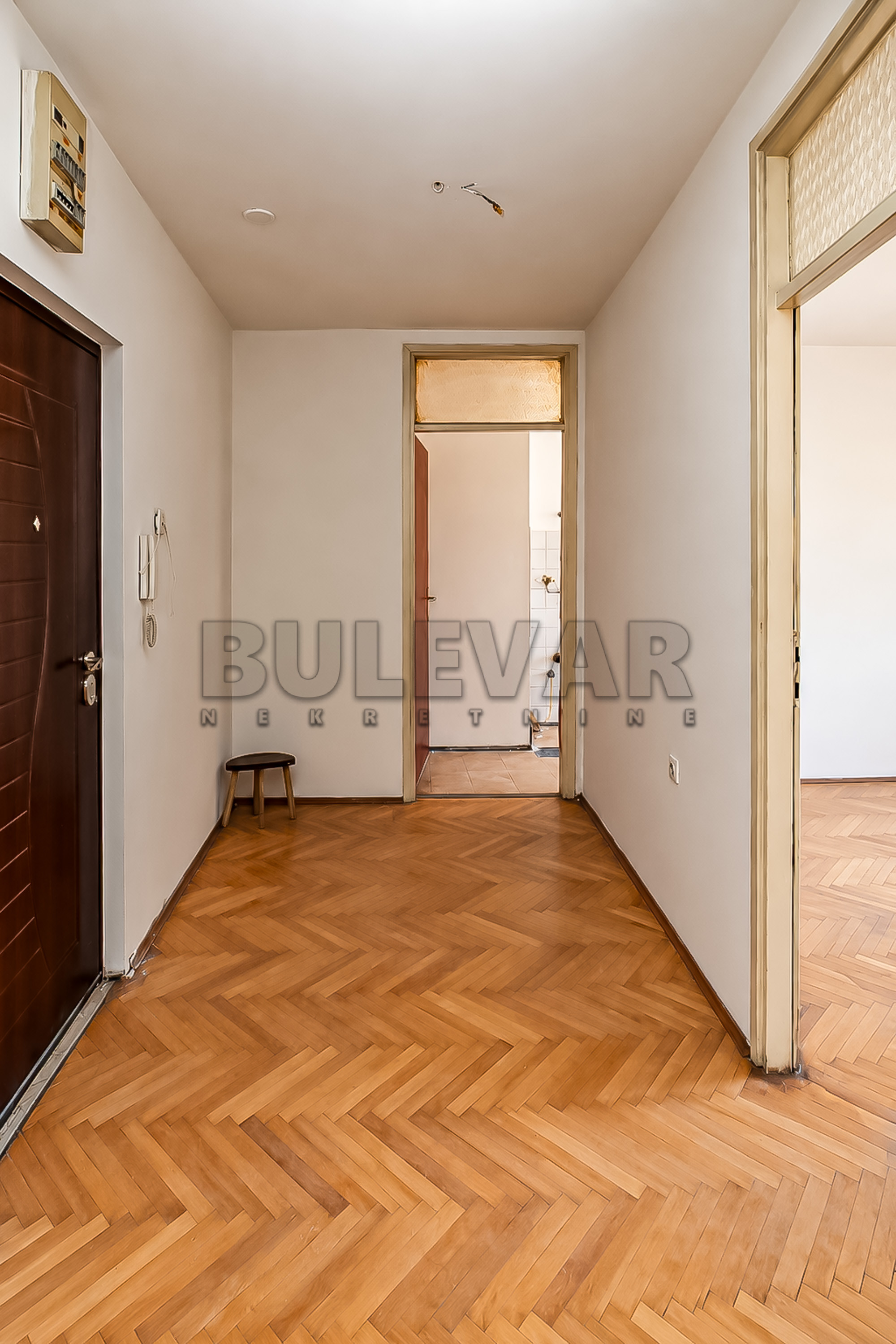 Četvorosoban stan Centar 79m², 3 sprat — slika 18