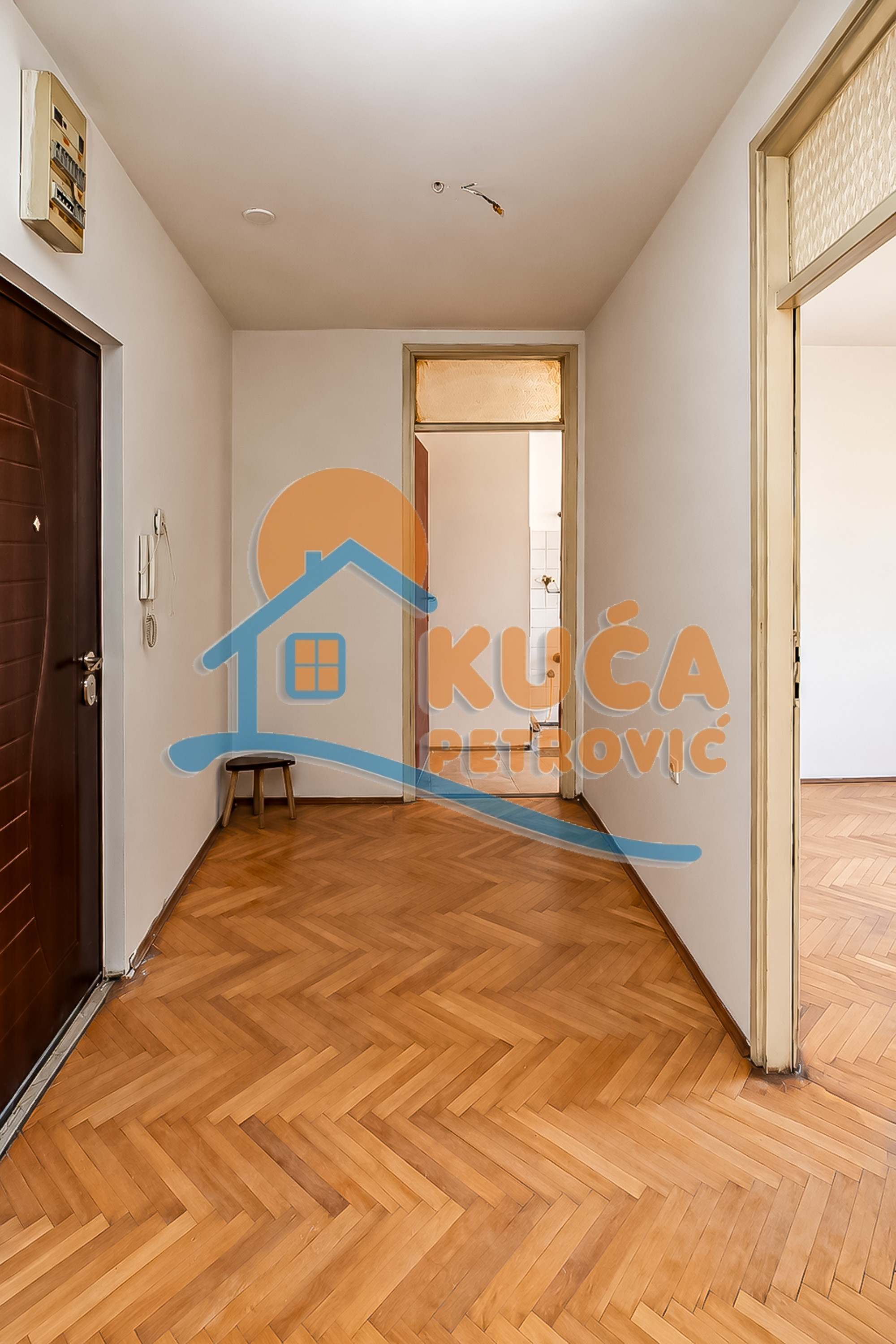 Četvorosoban stan Centar 79m², 3 sprat — slika 20