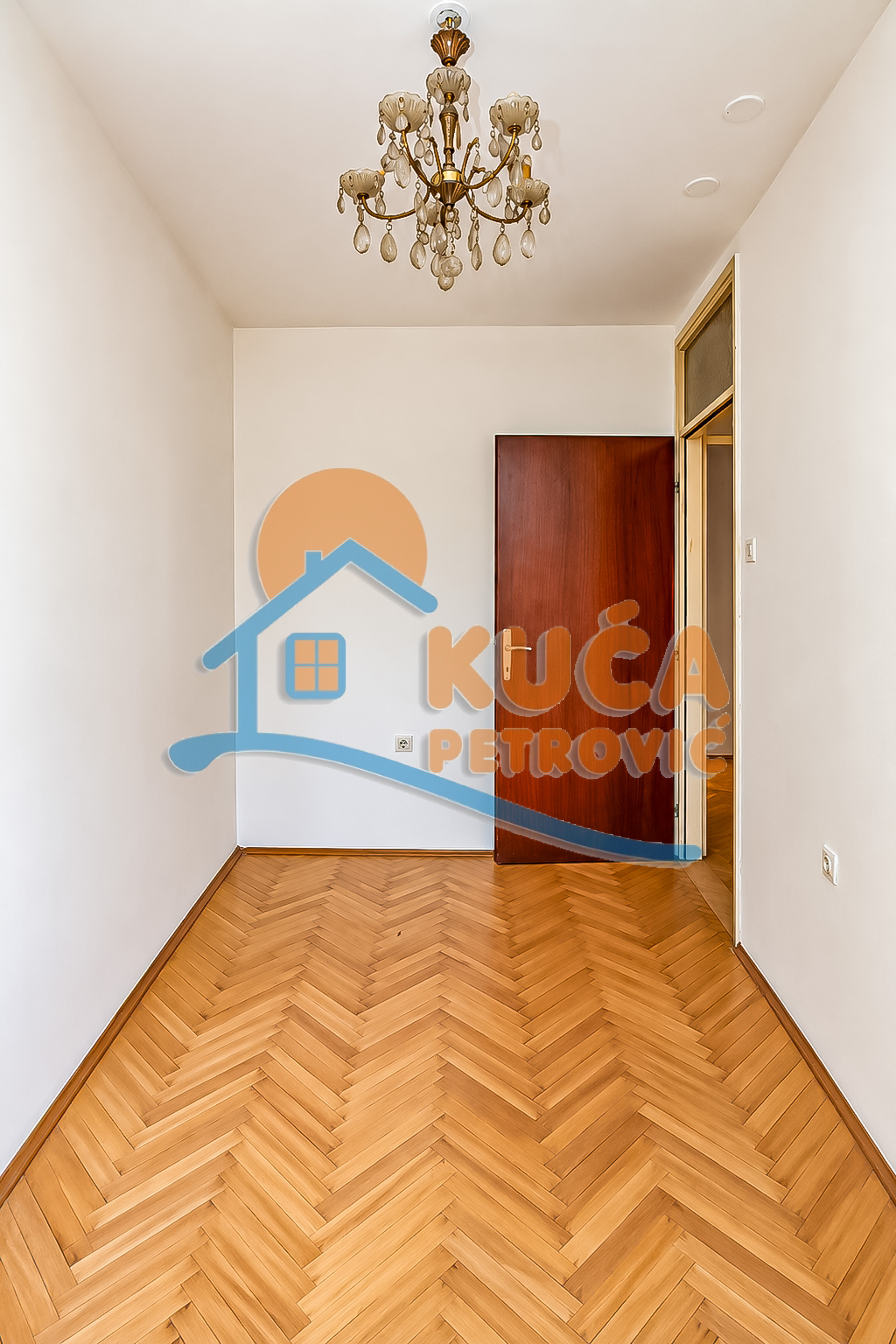 Četvorosoban stan Centar 79m², 3 sprat — slika 45