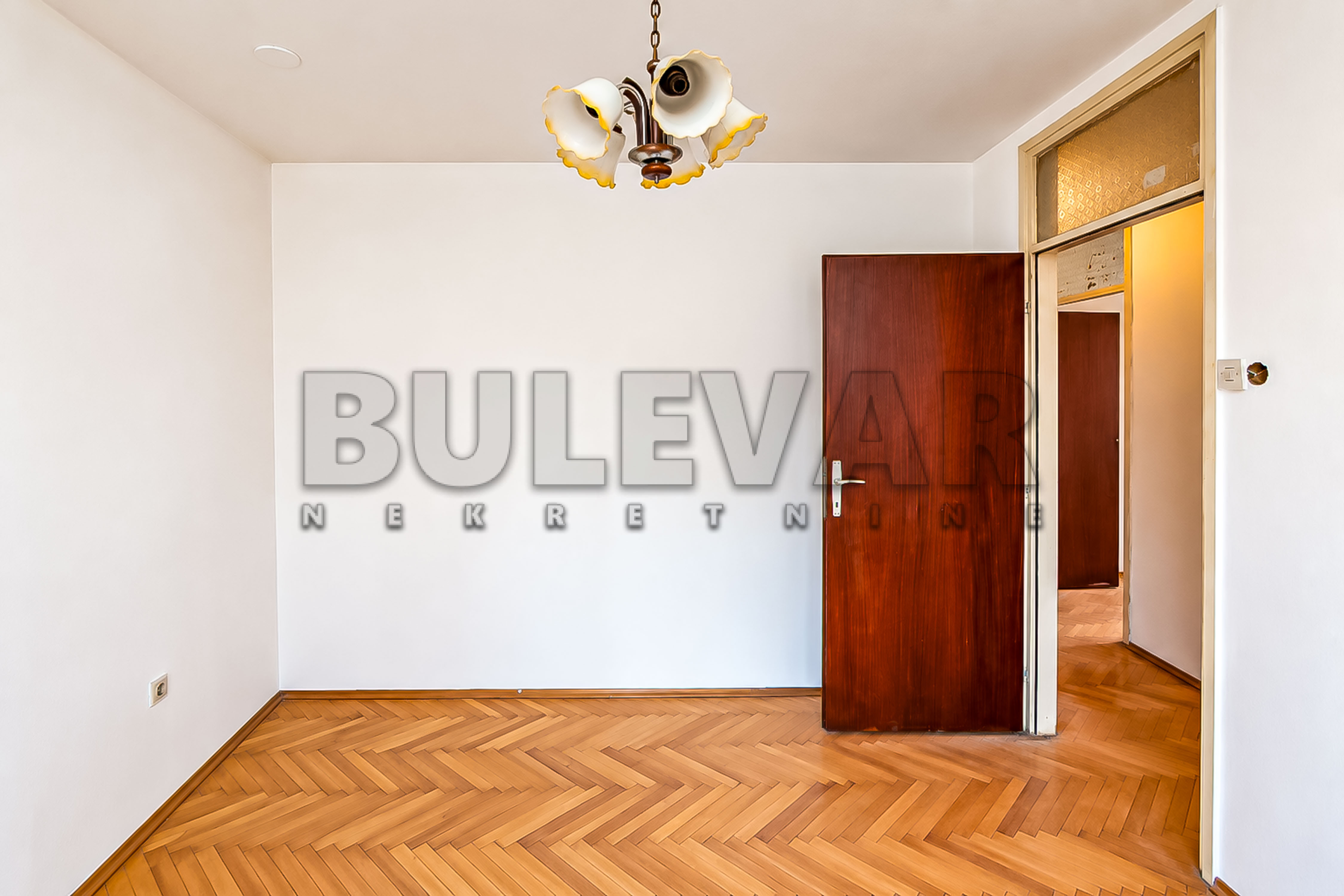 Četvorosoban stan Centar 79m², 3 sprat — slika 58