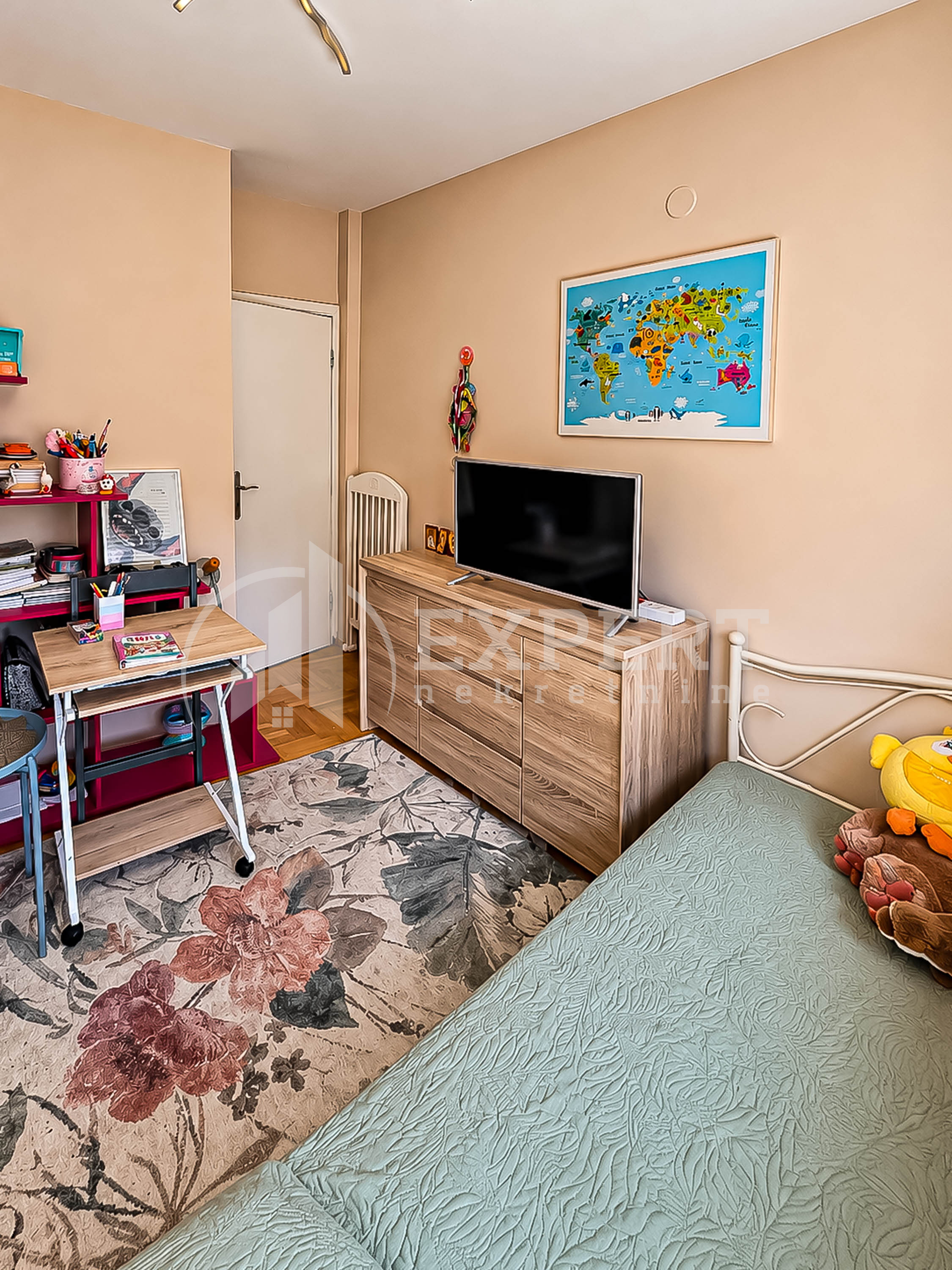 Dvoiposoban stan Vojna bolnica 48m², 2 sprat — slika 24