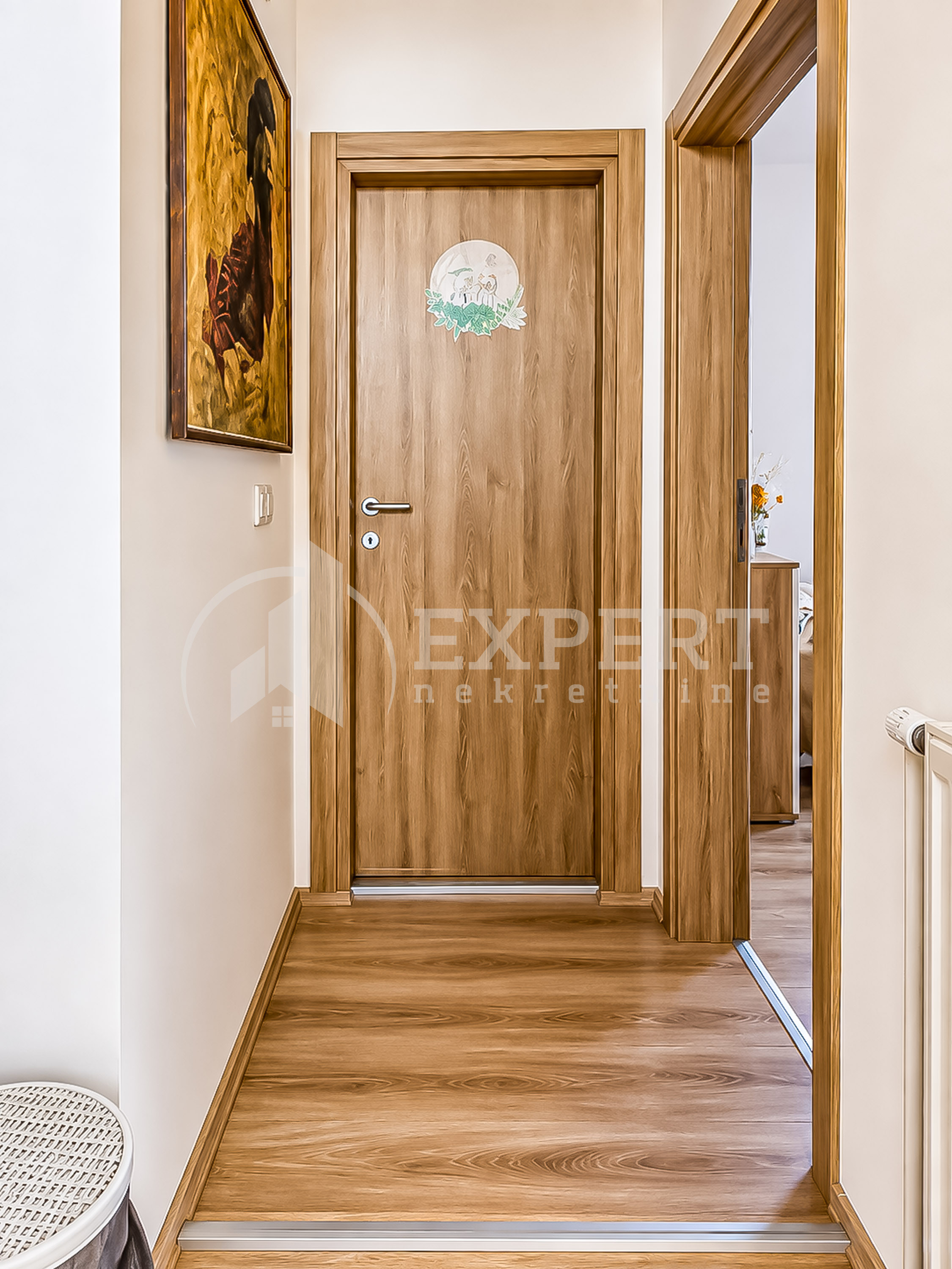 Trosoban stan Pantelej(Niš) 74m², 2 sprat — slika 17