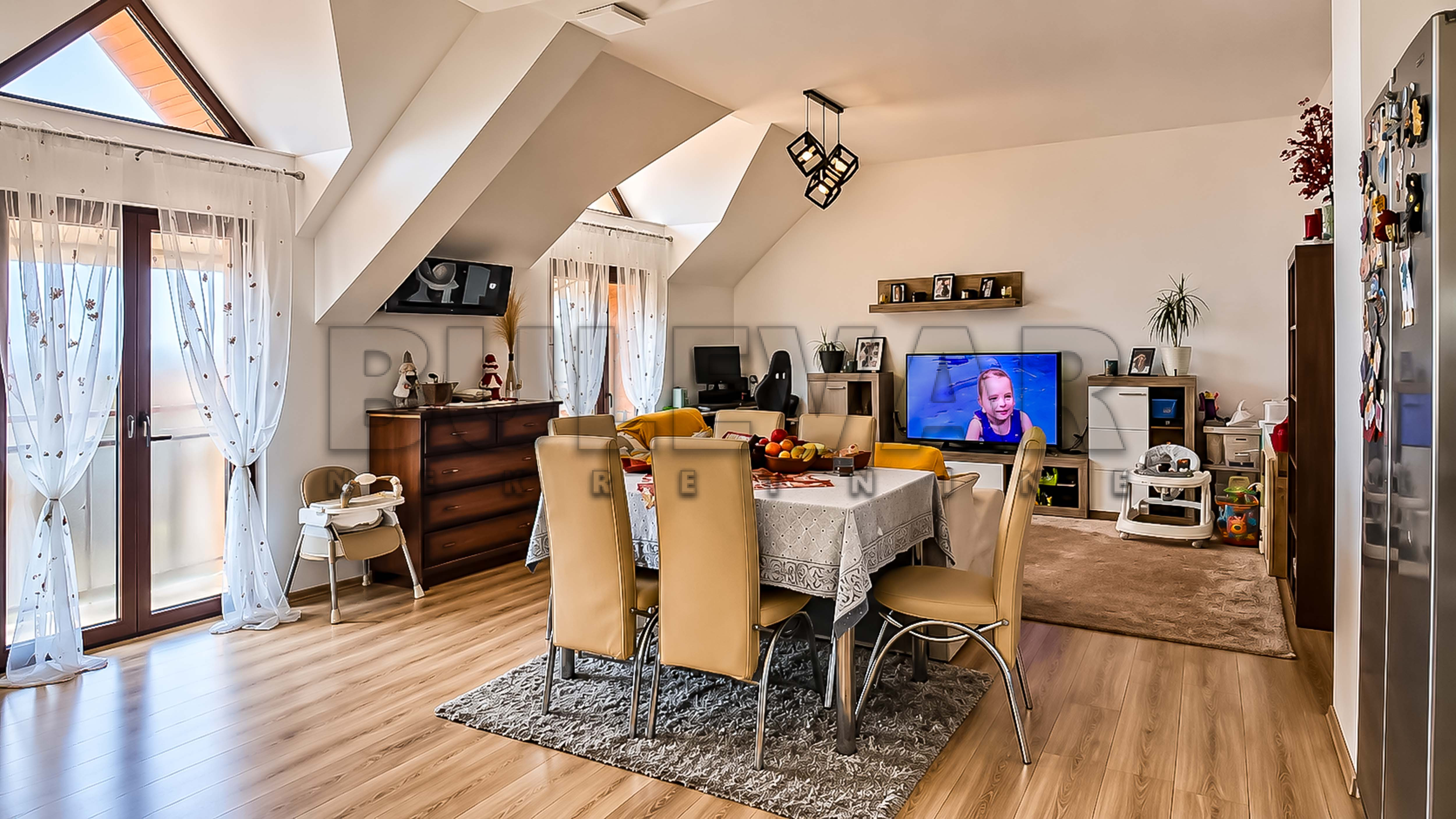 Trosoban stan Pantelej(Niš) 74m², 2 sprat — slika 3