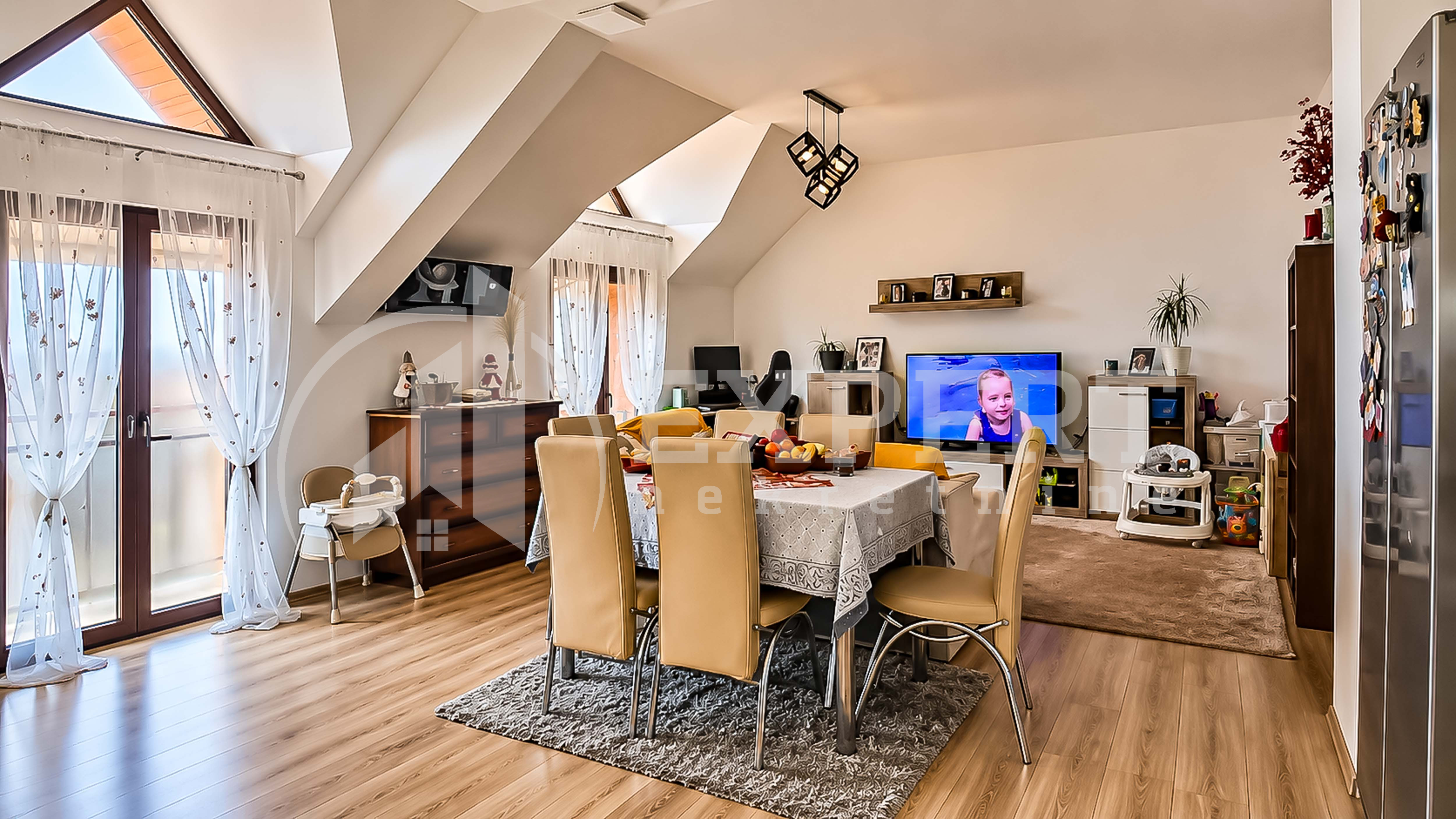 Trosoban stan Pantelej(Niš) 74m², 2 sprat — slika 2
