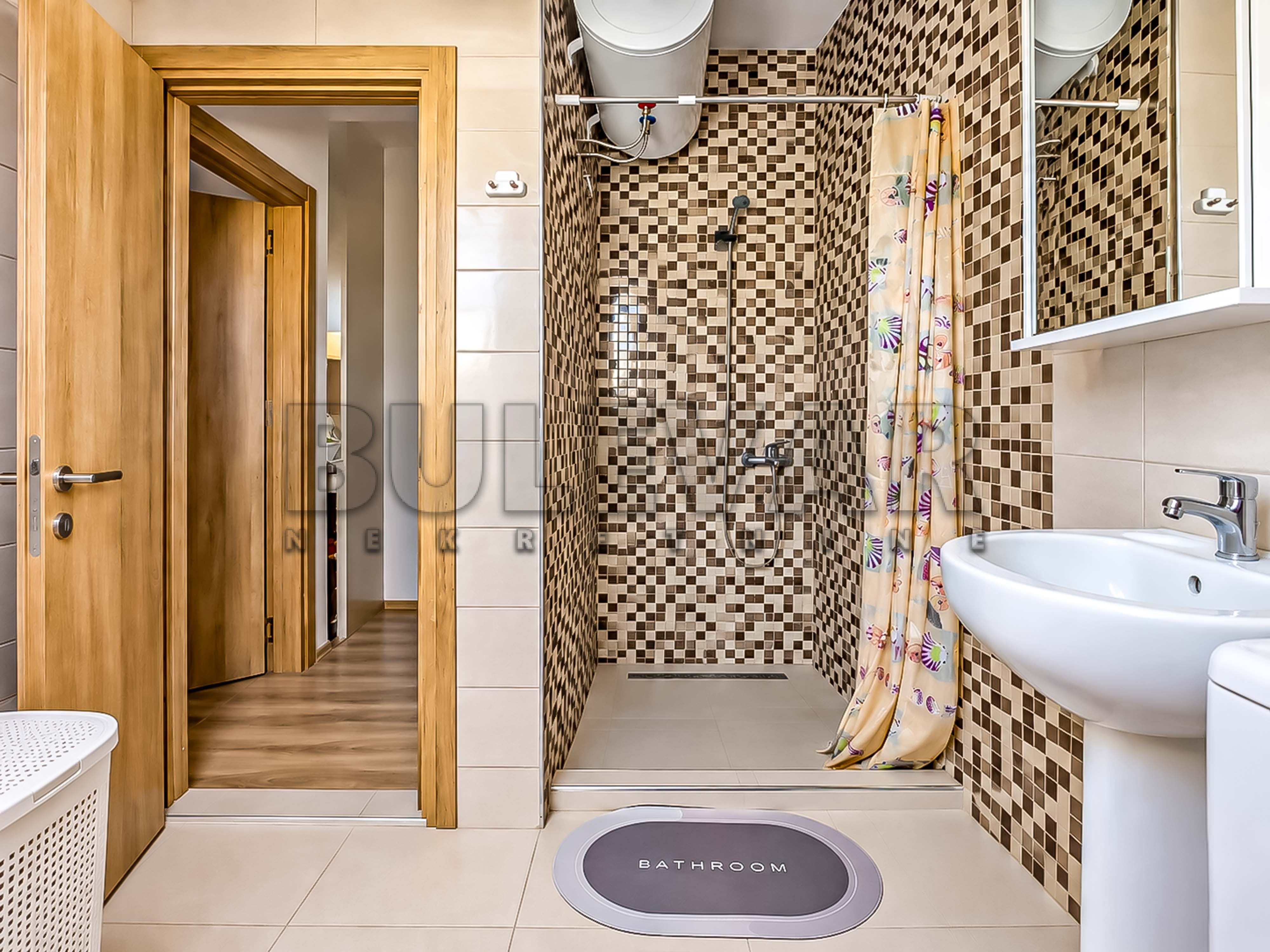 Trosoban stan Pantelej(Niš) 74m², 2 sprat — slika 47
