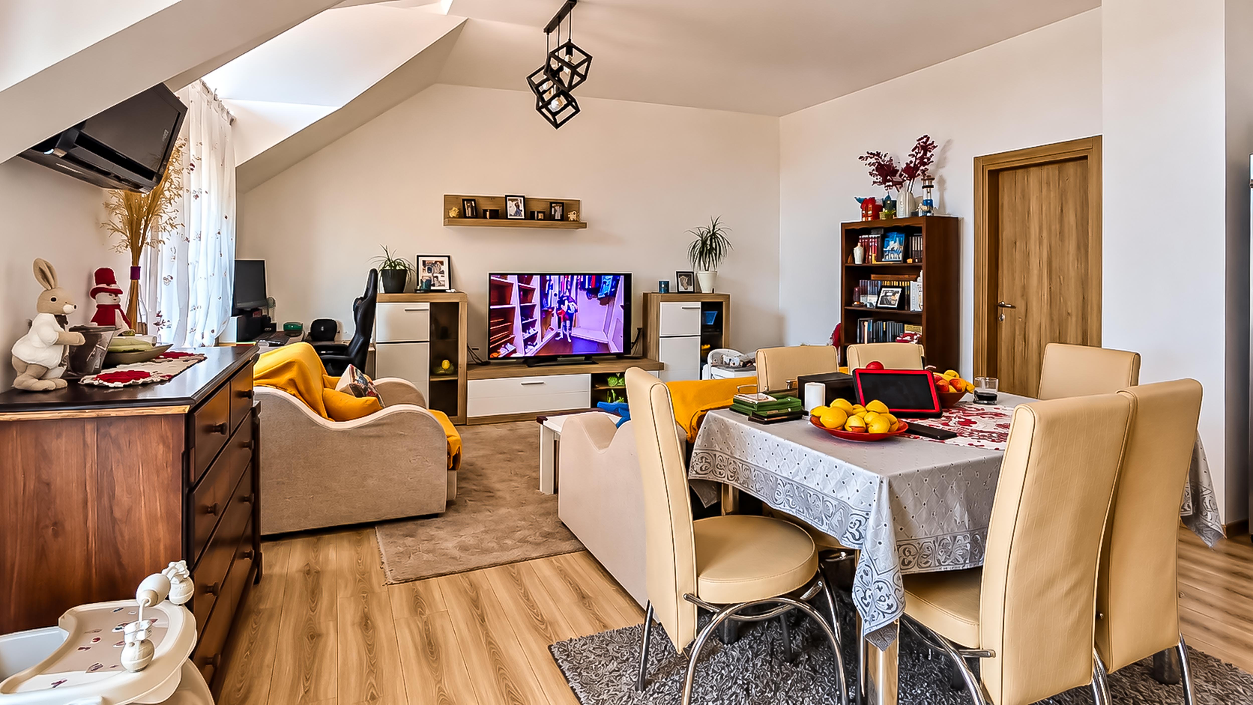 Trosoban stan Pantelej(Niš) 74m², 2 sprat — slika 12