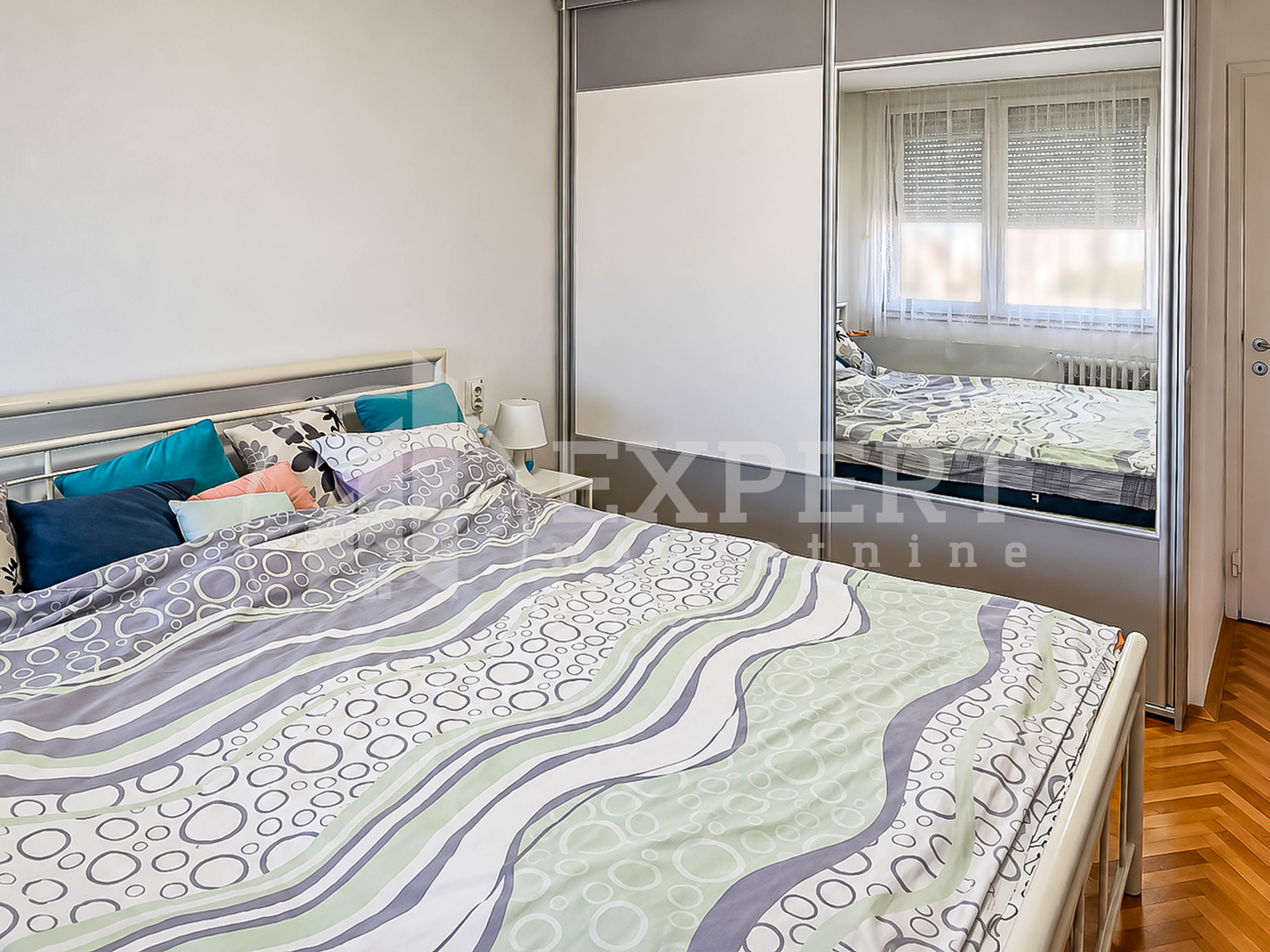 Troiposoban stan Crveni pevac 71m², 9 sprat — slika 32