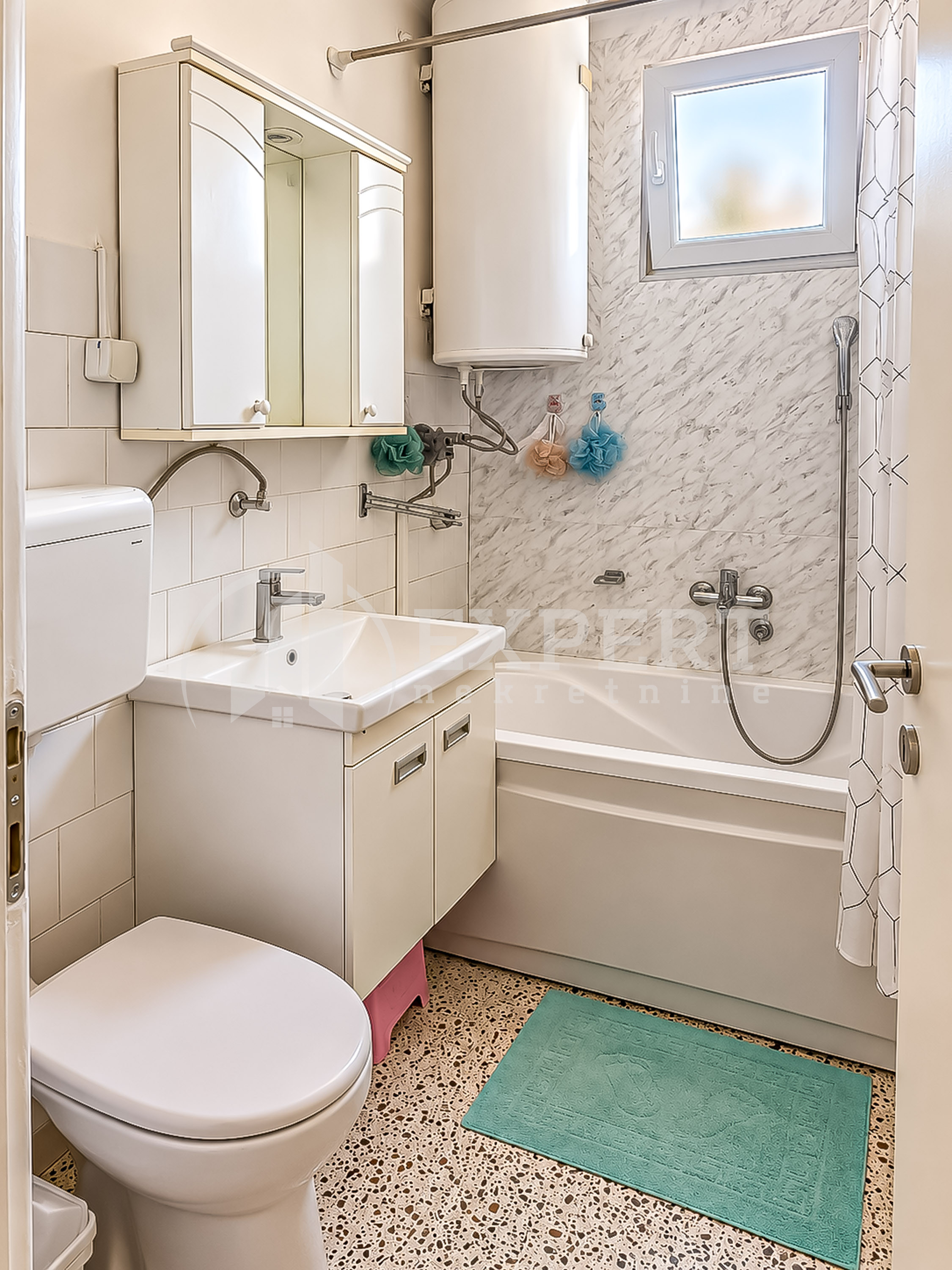 Troiposoban stan Crveni pevac 71m², 9 sprat — slika 47