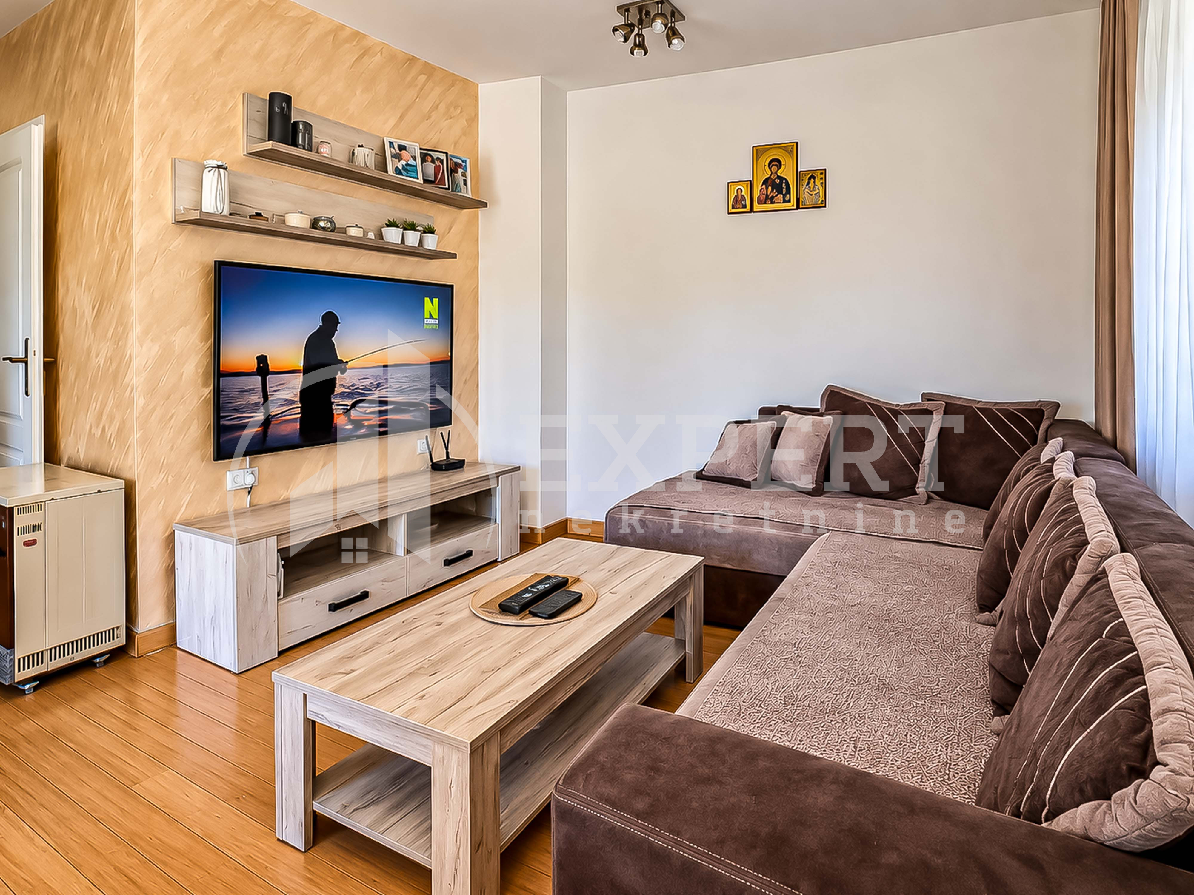 Trosoban stan Pantelej(Niš) 54m², 2 sprat — slika 14