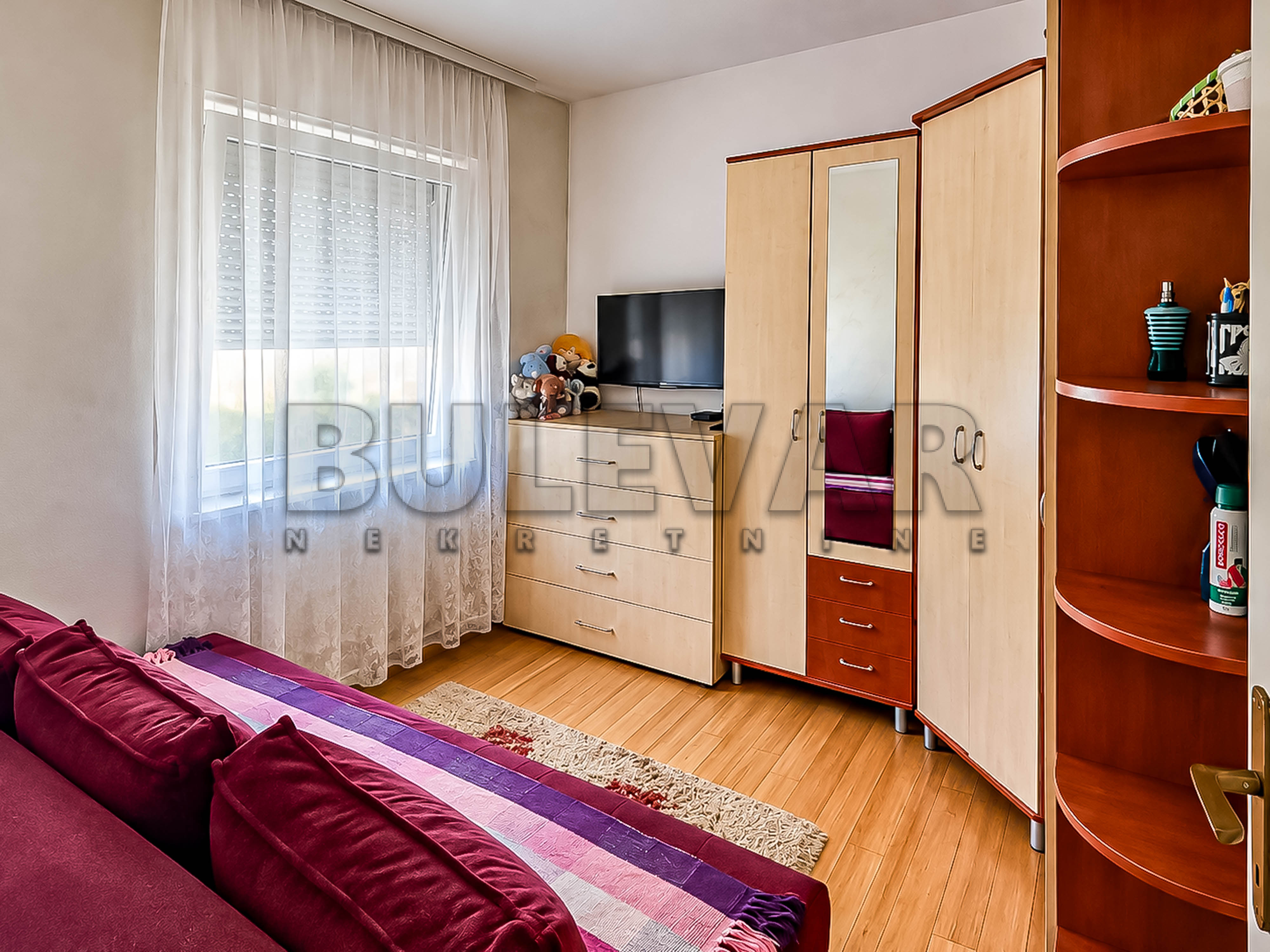 Trosoban stan Pantelej(Niš) 54m², 2 sprat — slika 26