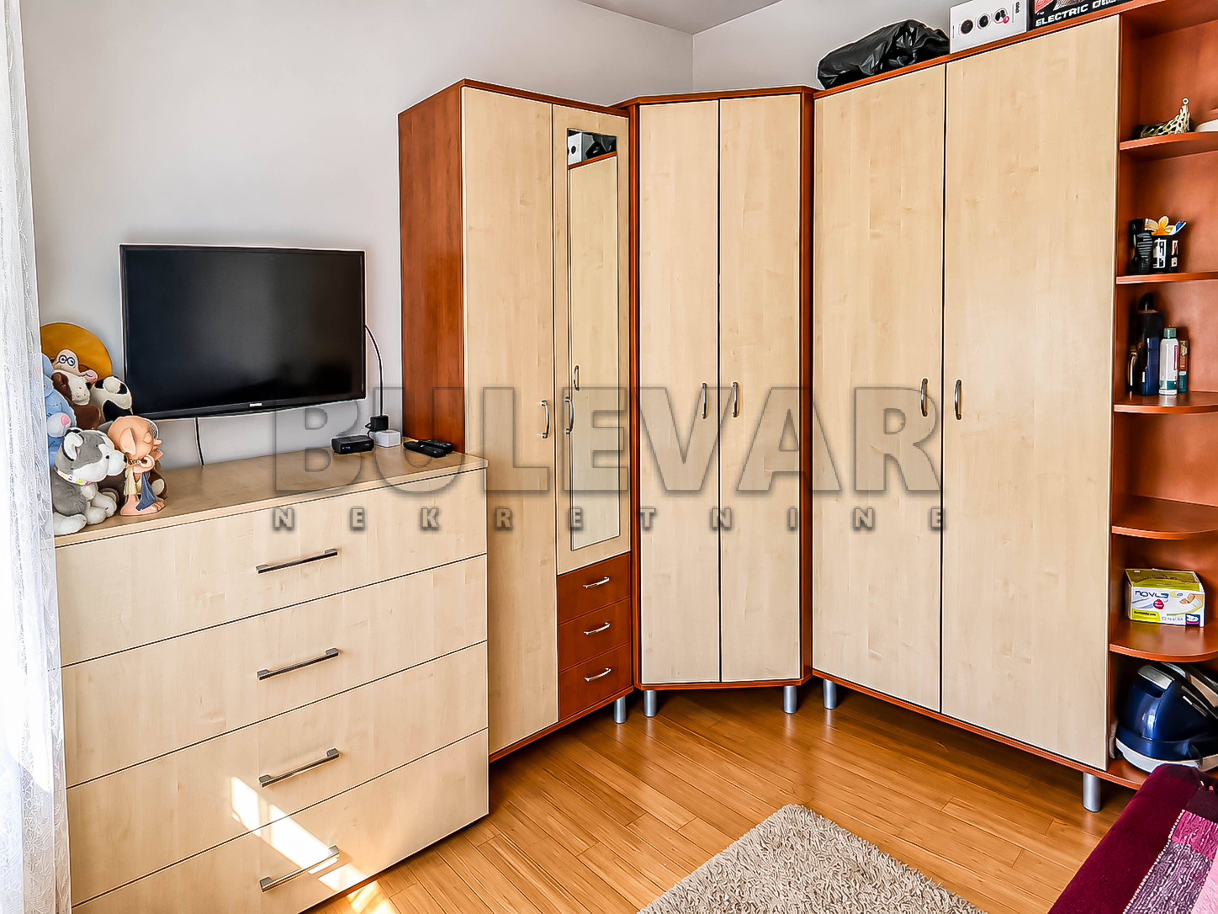 Trosoban stan Pantelej(Niš) 54m², 2 sprat — slika 34