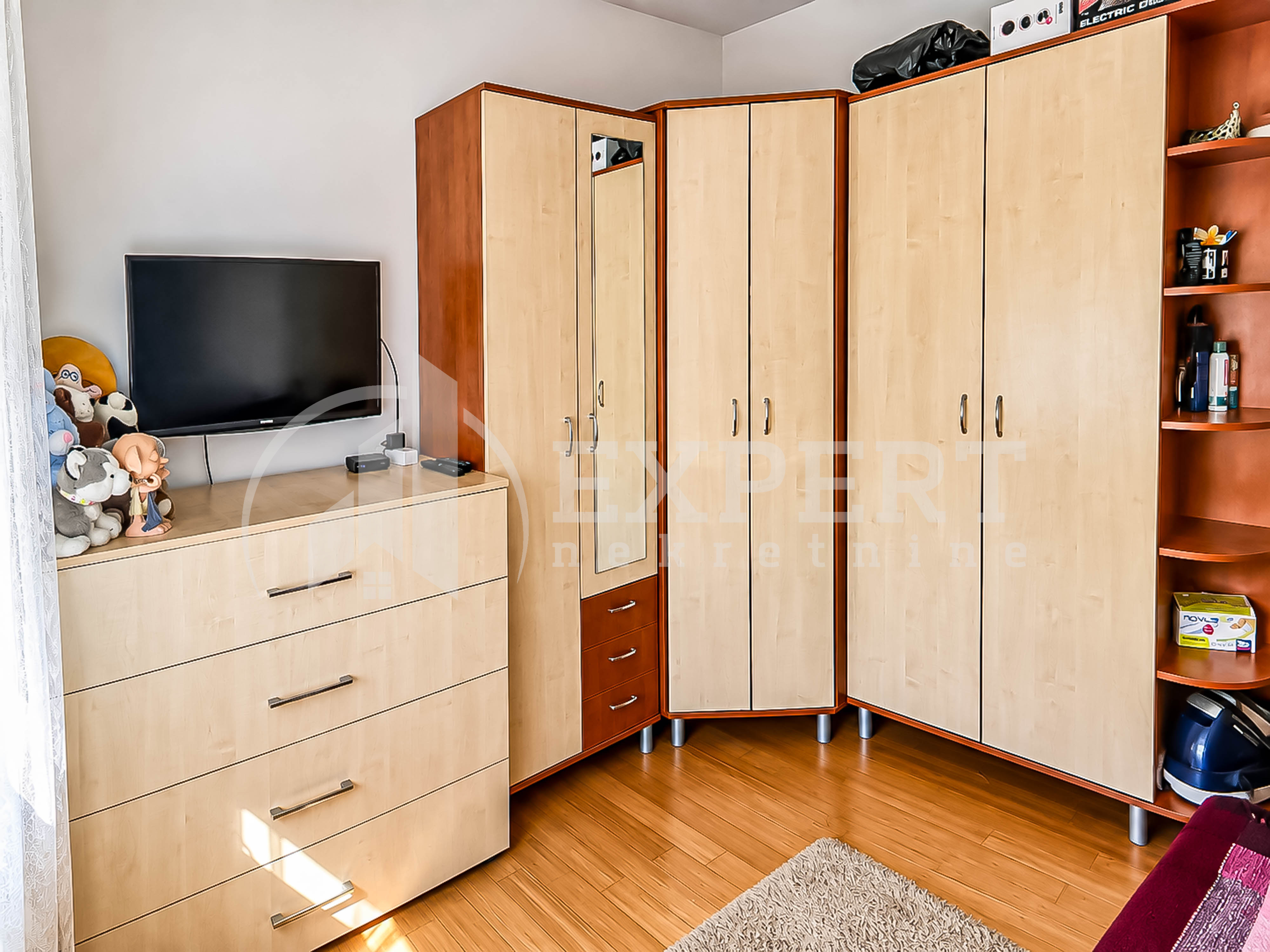 Trosoban stan Pantelej(Niš) 54m², 2 sprat — slika 35