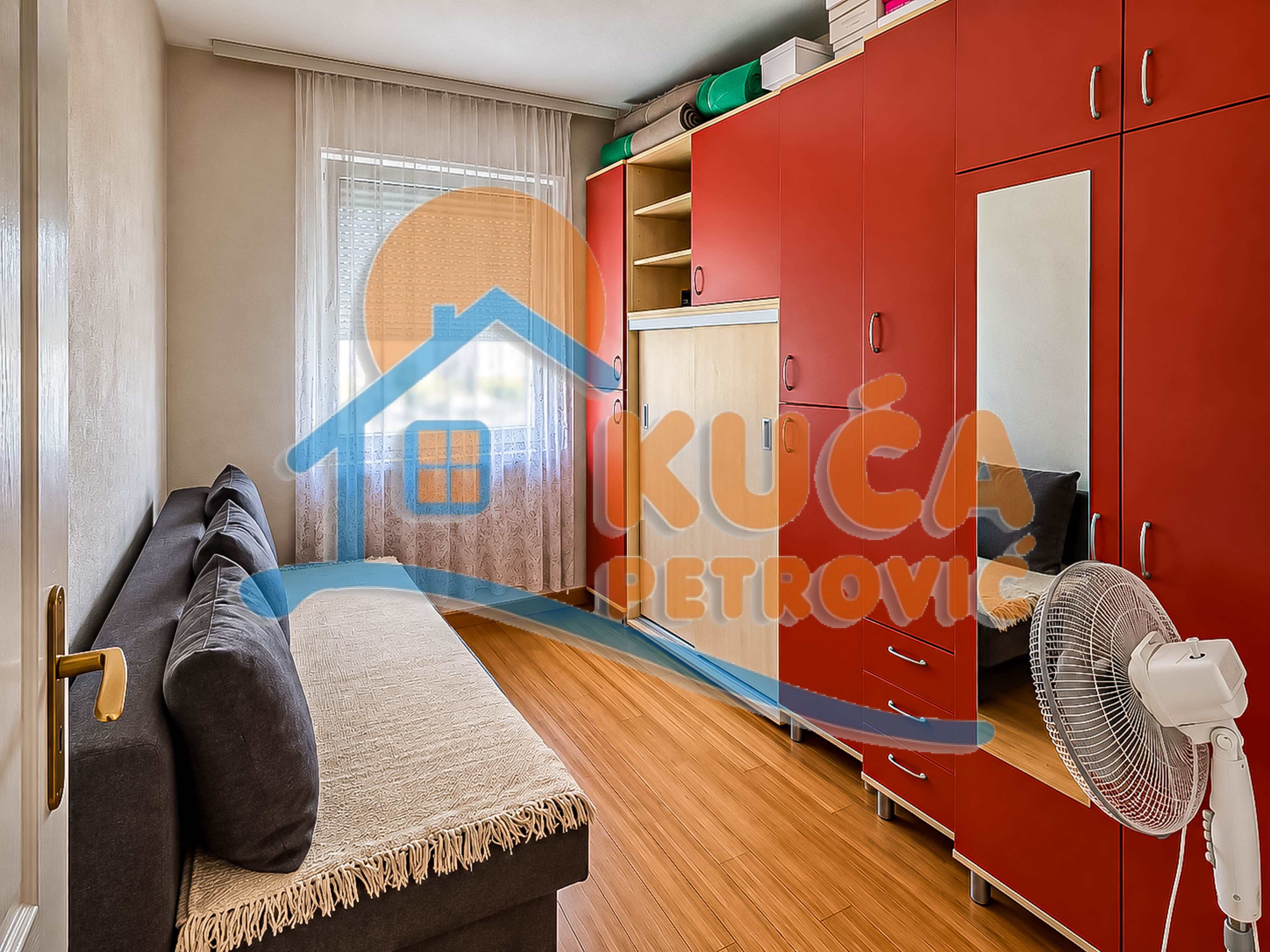 Trosoban stan Pantelej(Niš) 54m², 2 sprat — slika 40