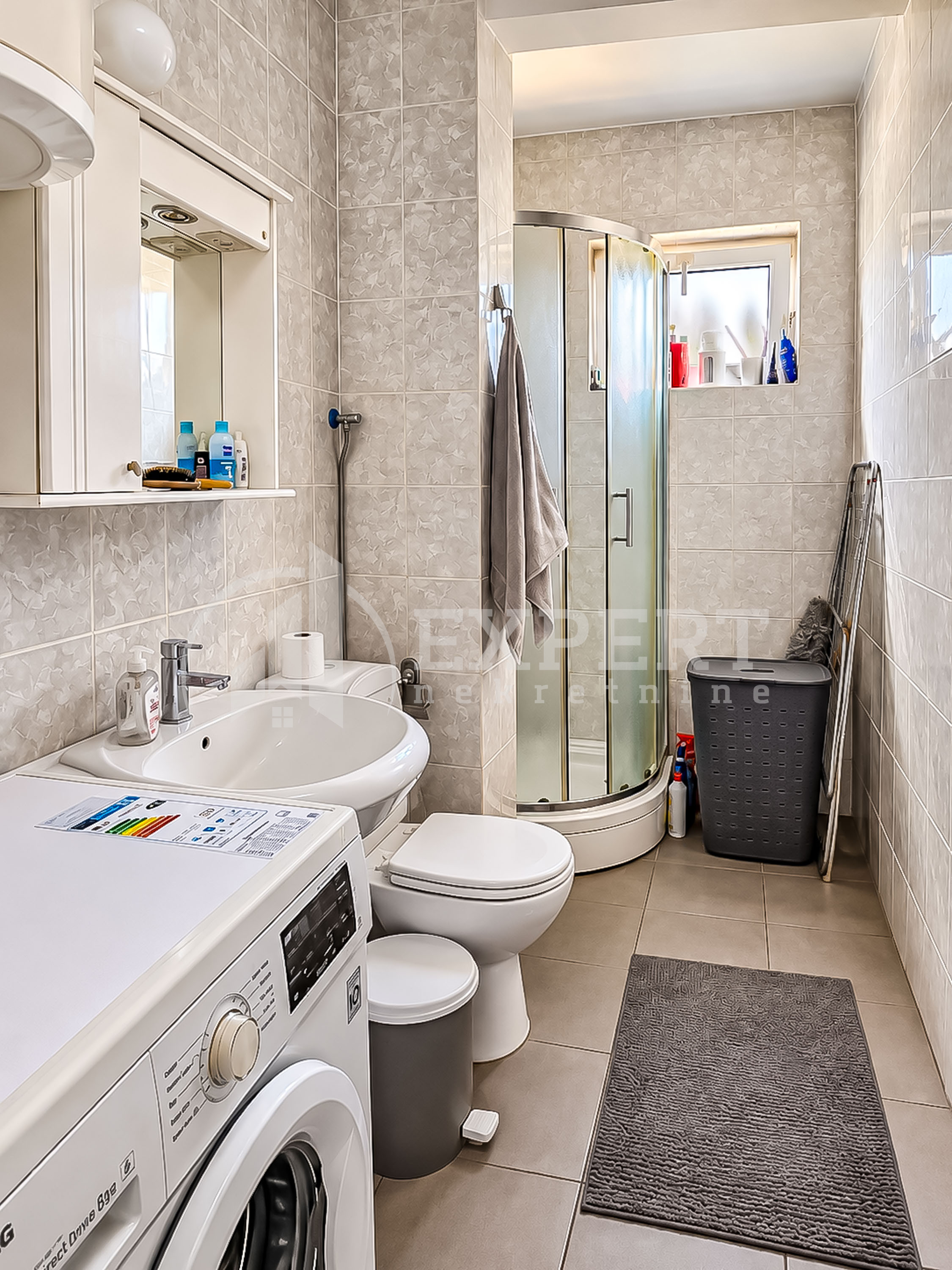 Trosoban stan Pantelej(Niš) 54m², 2 sprat — slika 47