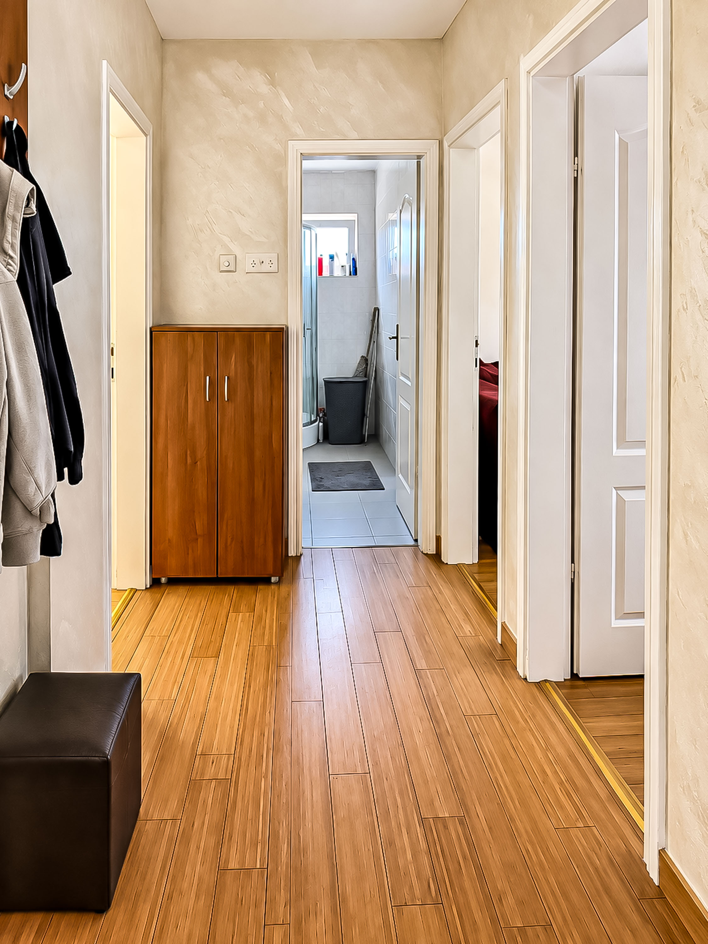 Trosoban stan Pantelej(Niš) 54m², 2 sprat — slika 49