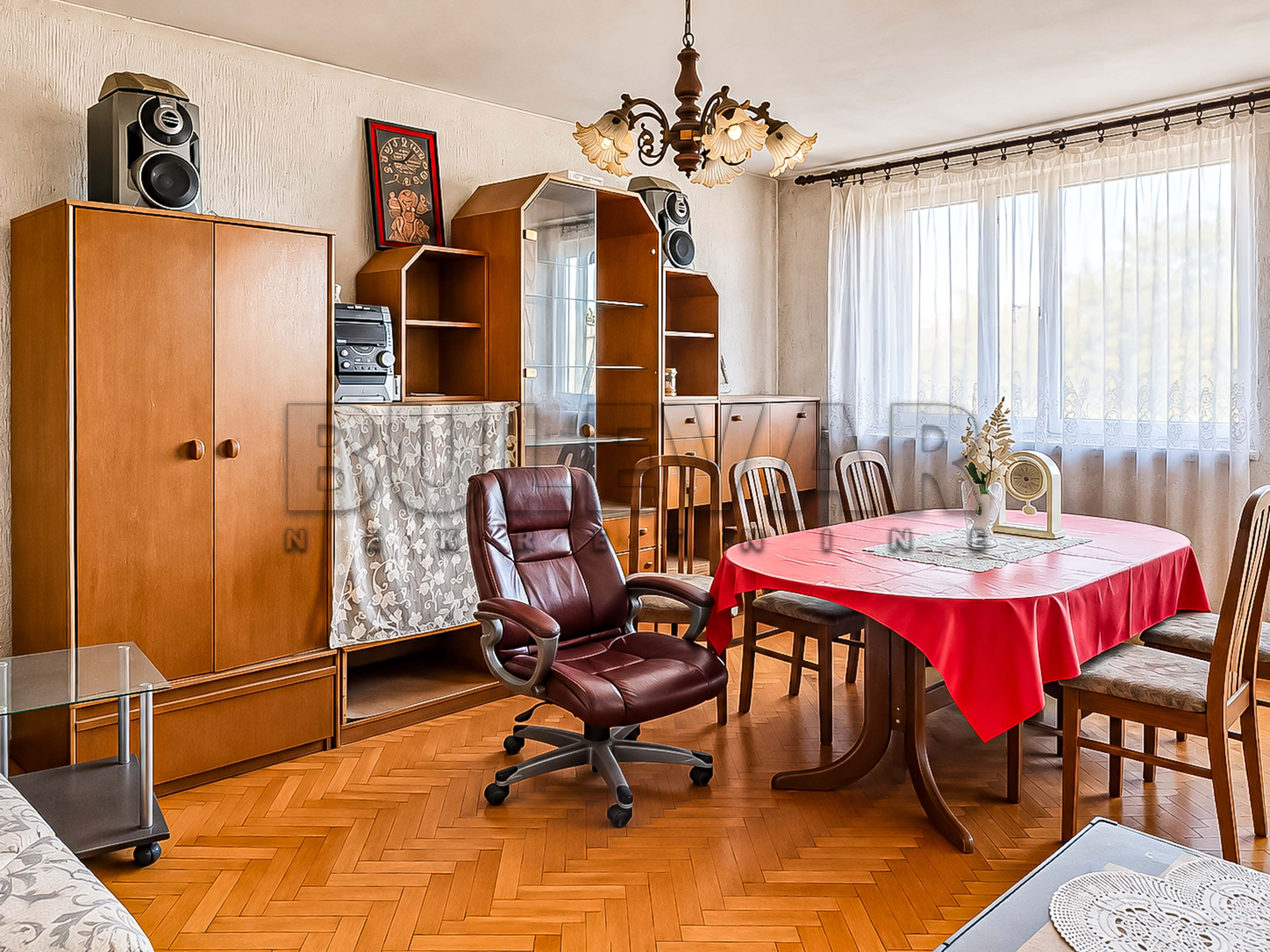 Trosoban stan Bubanj 69m², 5 sprat