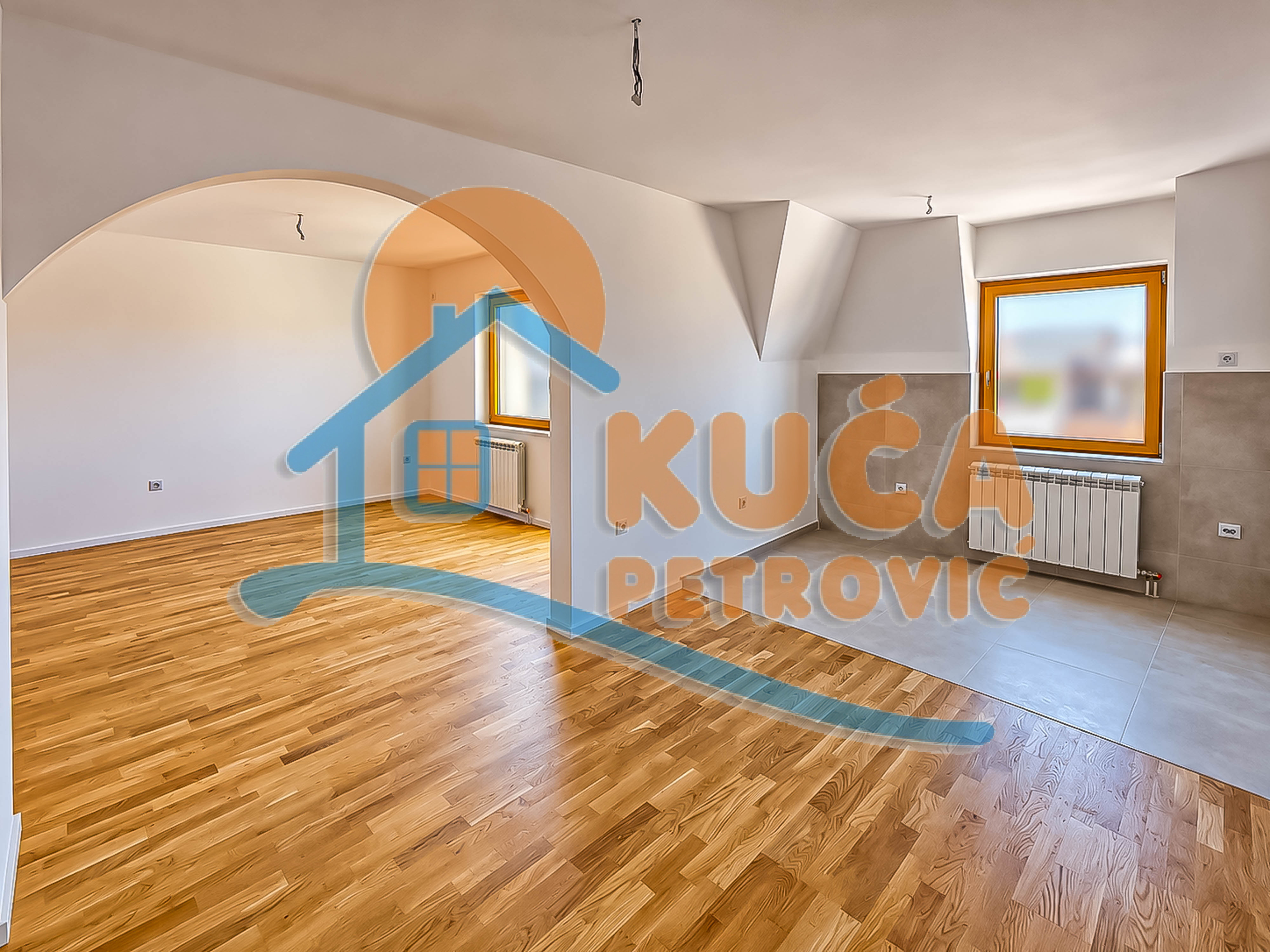 Trosoban stan Centar 80m², 7 sprat — slika 3