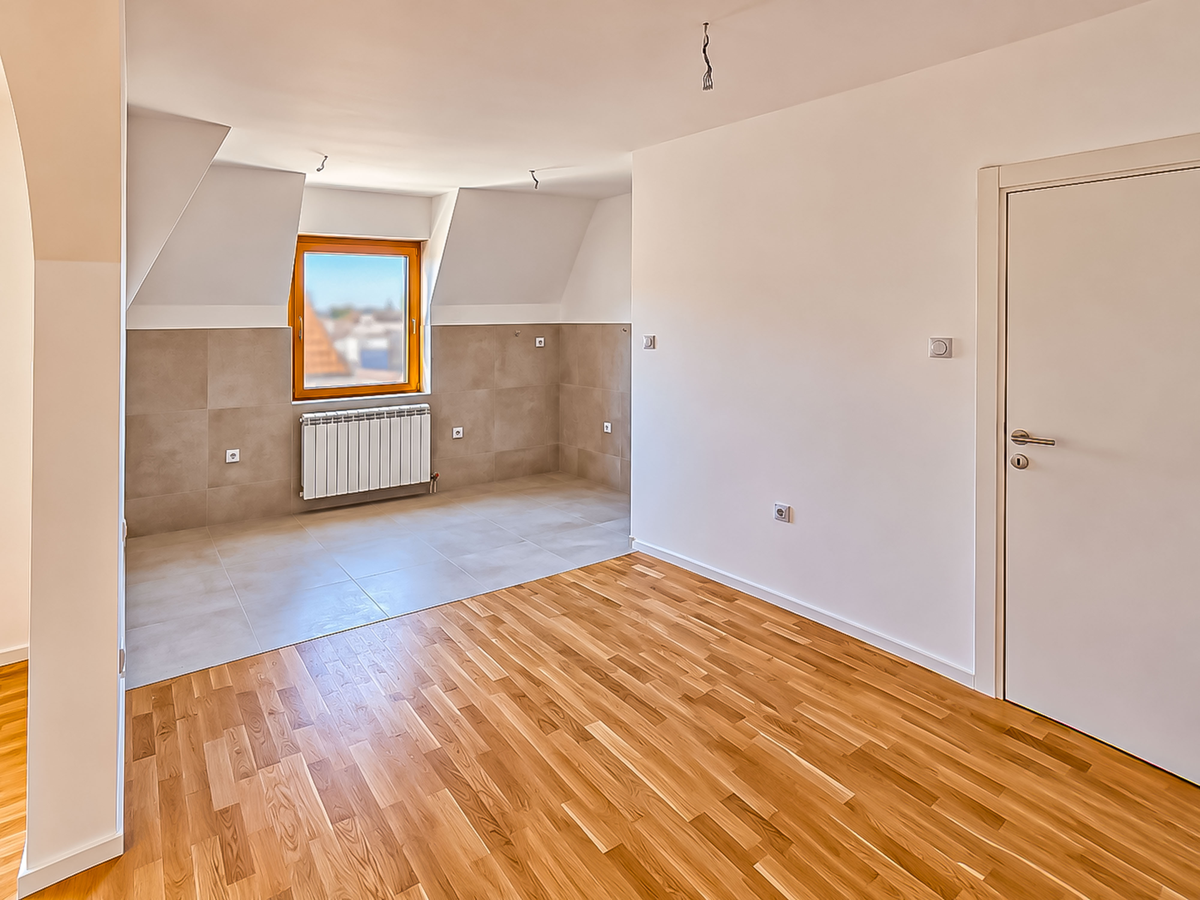 Trosoban stan Centar 80m², 7 sprat — slika 9
