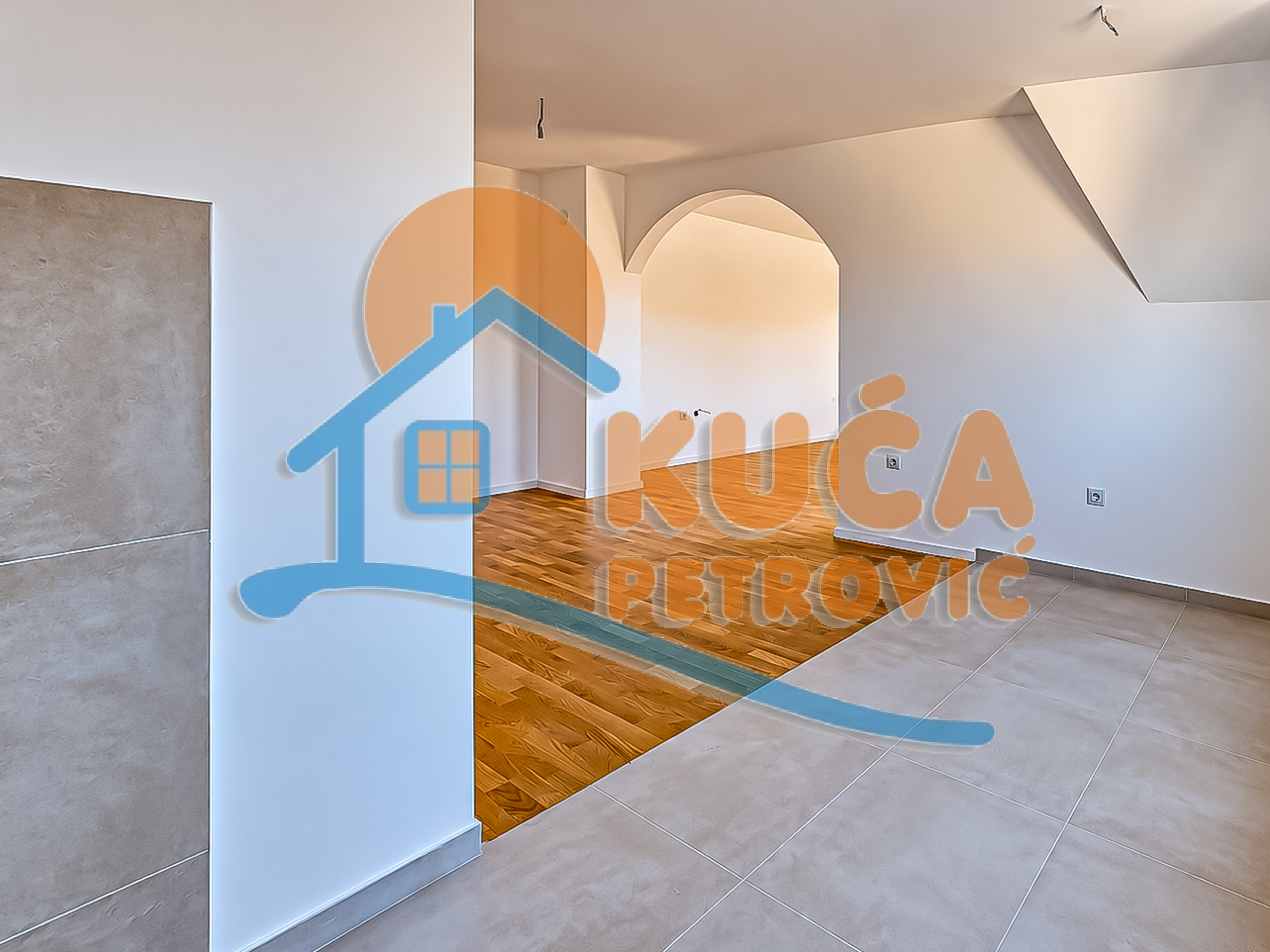 Trosoban stan Centar 80m², 7 sprat — slika 24