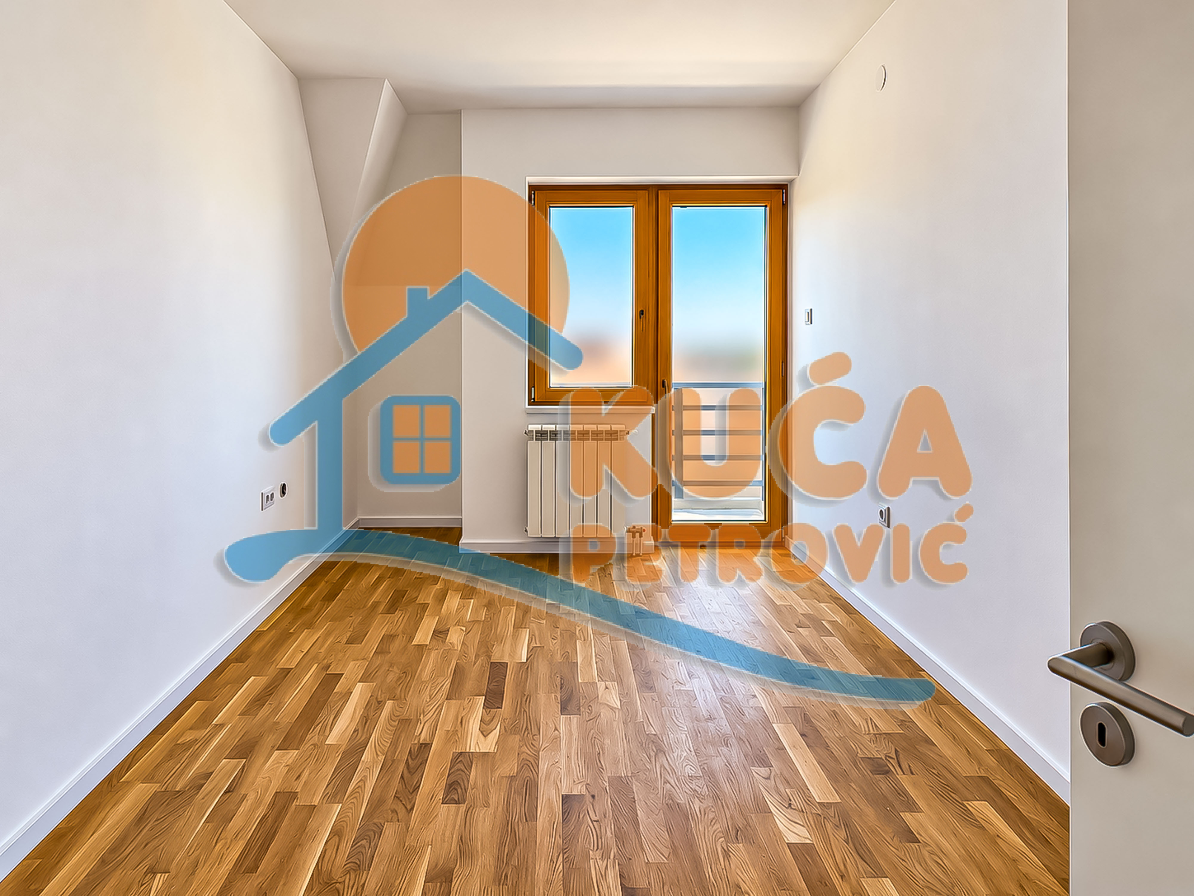 Trosoban stan Centar 80m², 7 sprat — slika 28