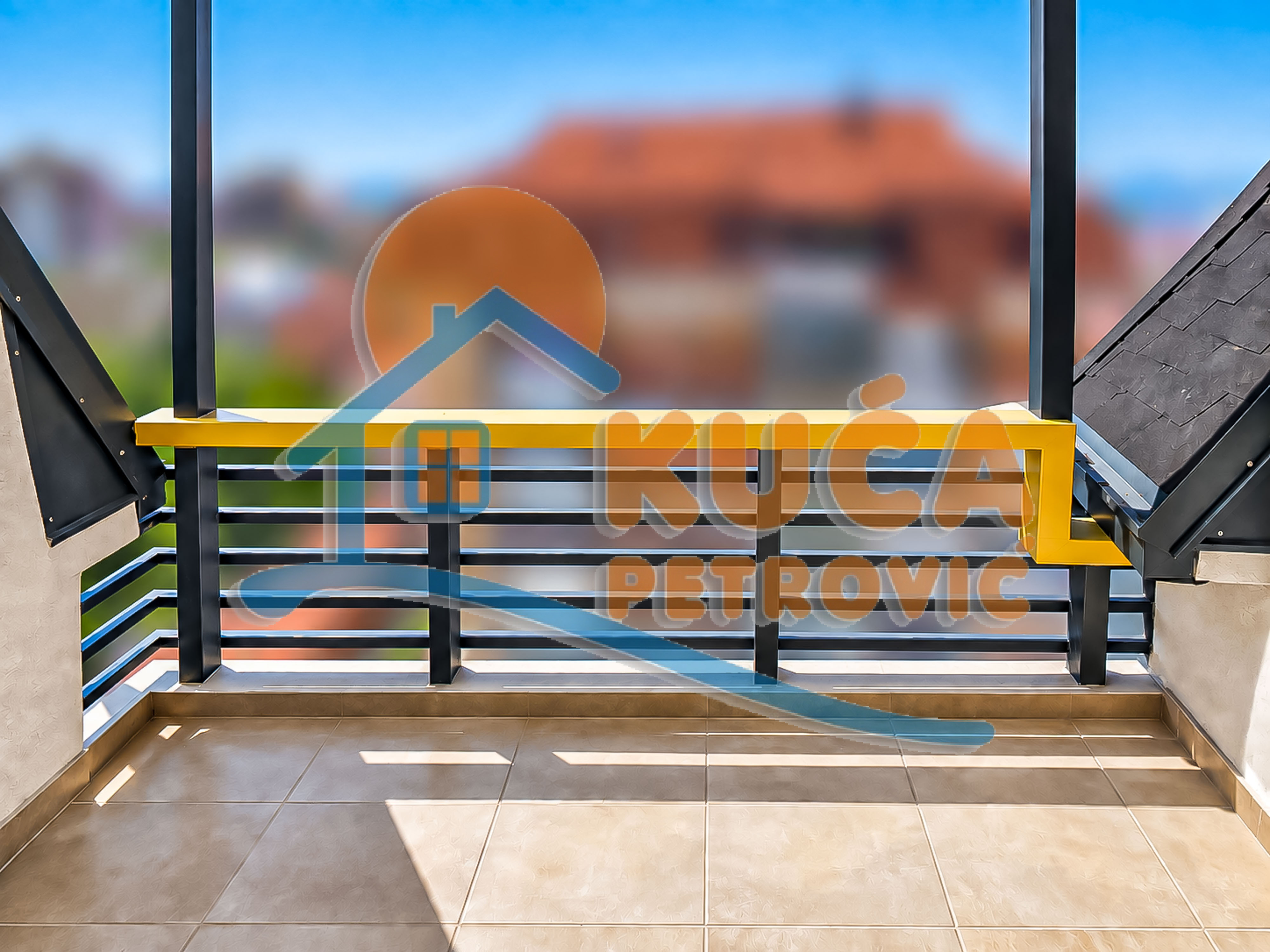 Trosoban stan Centar 80m², 7 sprat — slika 48