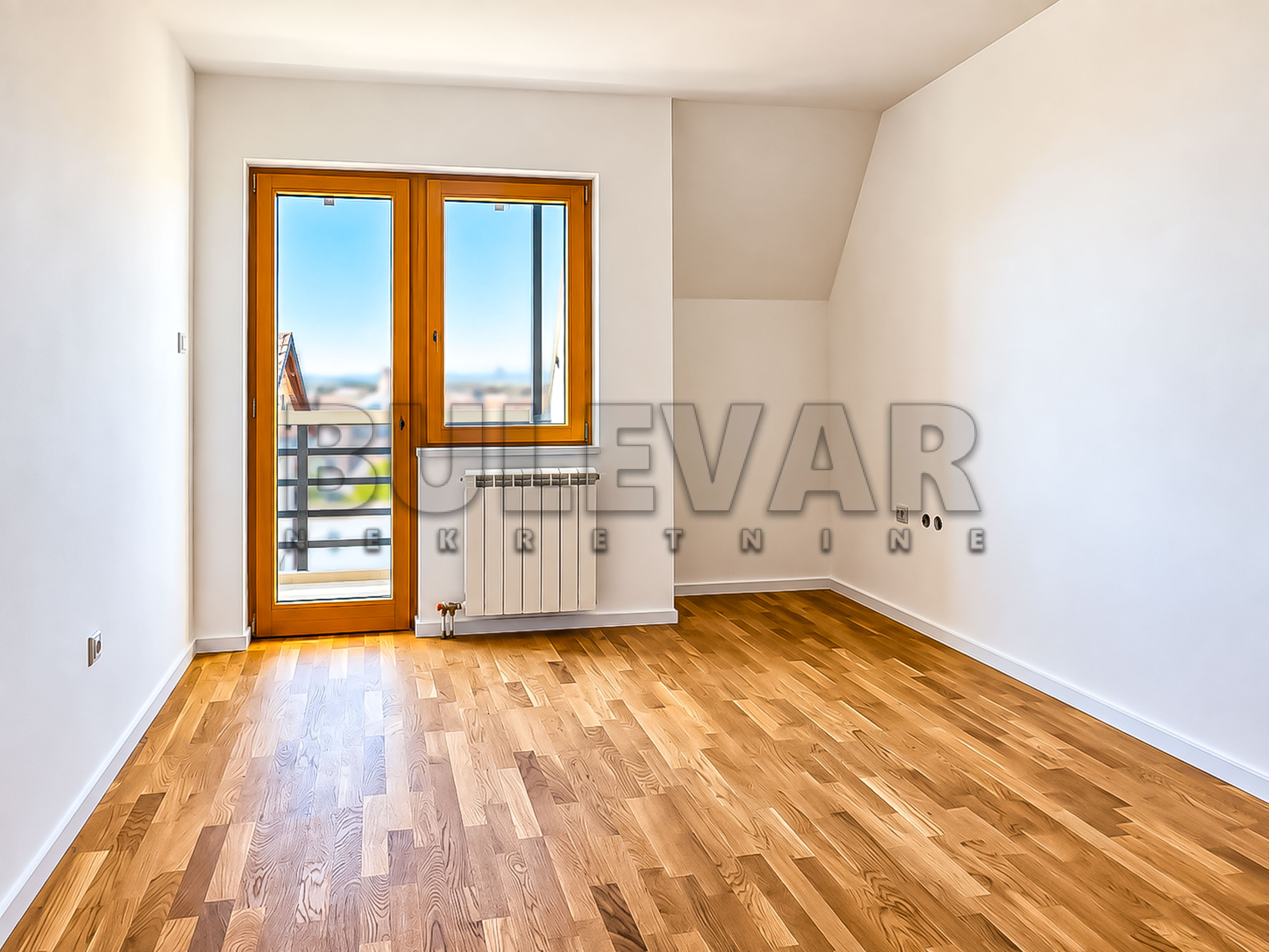 Trosoban stan Centar 80m², 7 sprat — slika 50