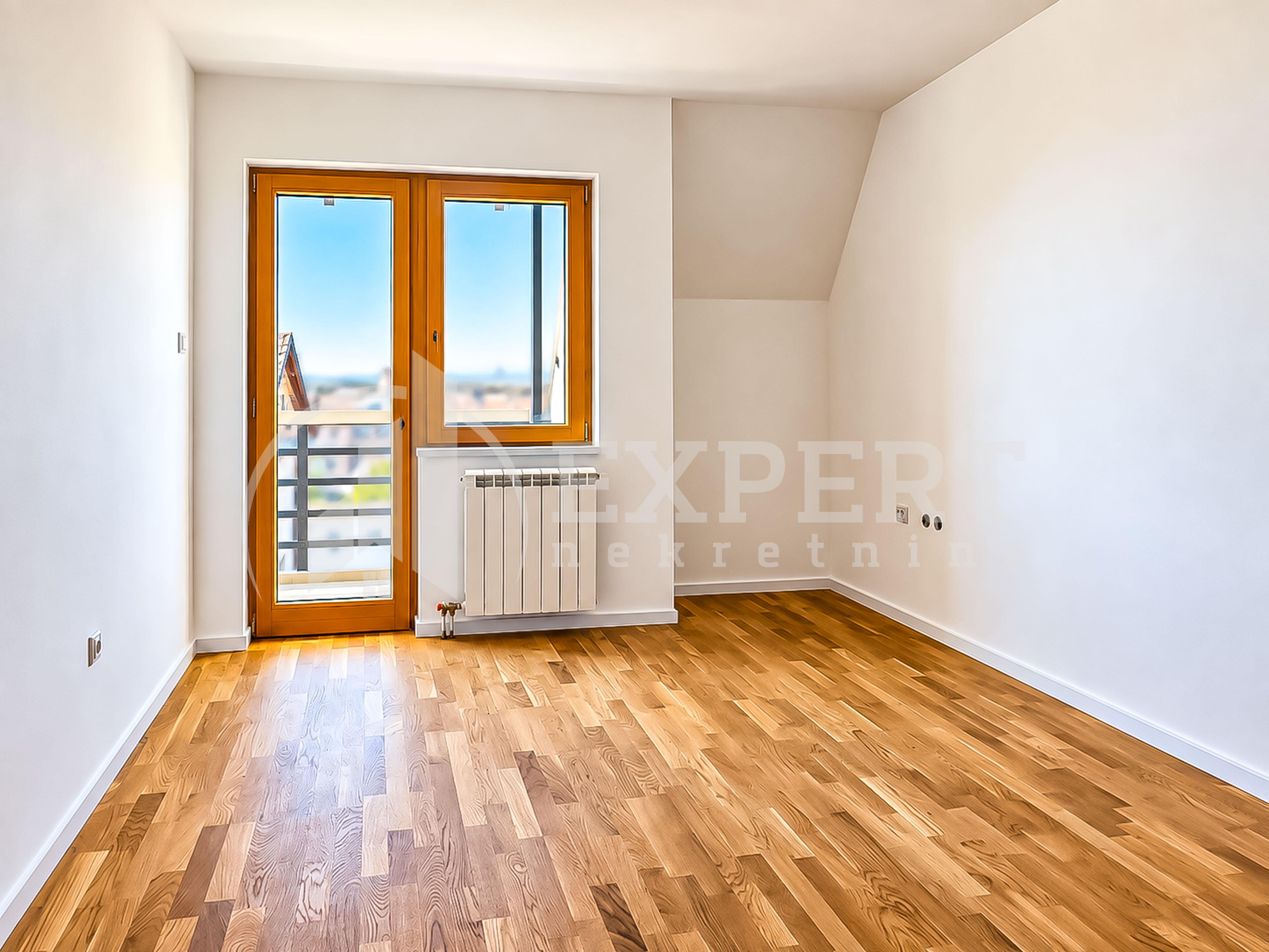 Trosoban stan Centar 80m², 7 sprat — slika 51