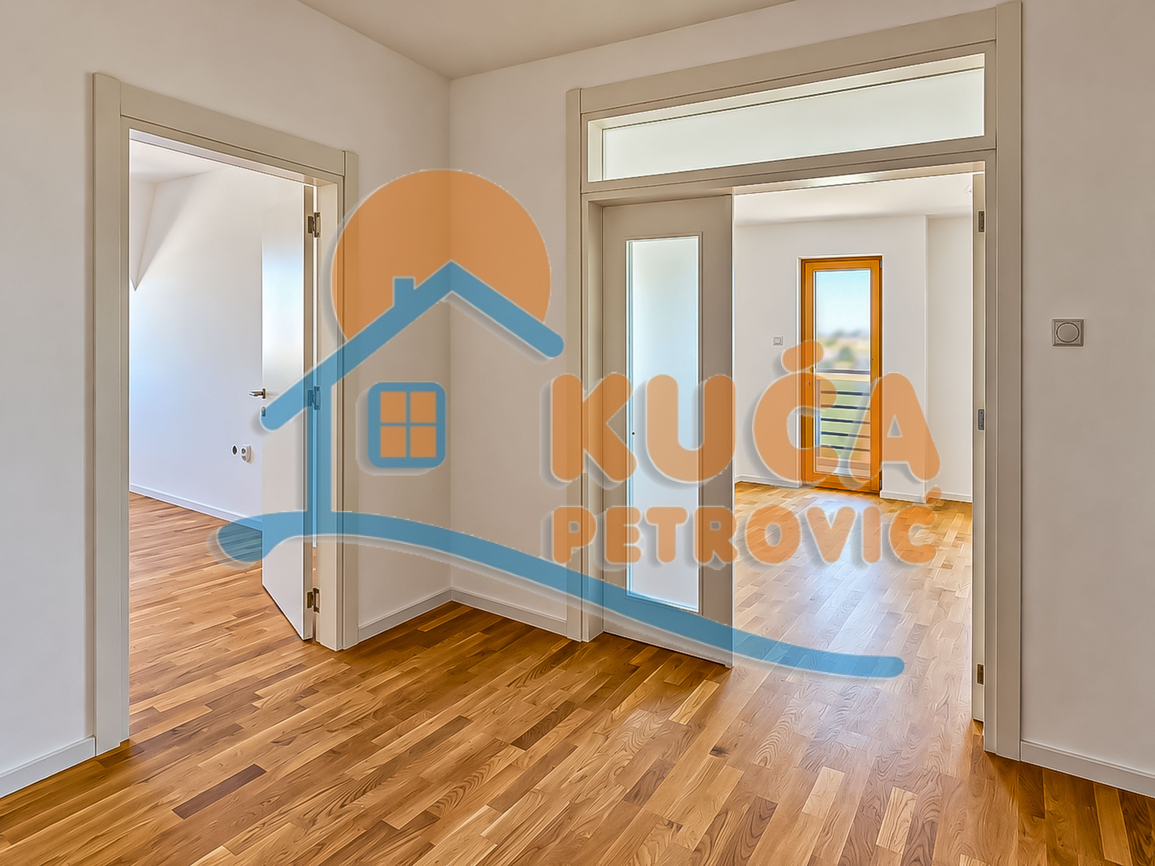Trosoban stan Centar 89m², 7 sprat — slika 10