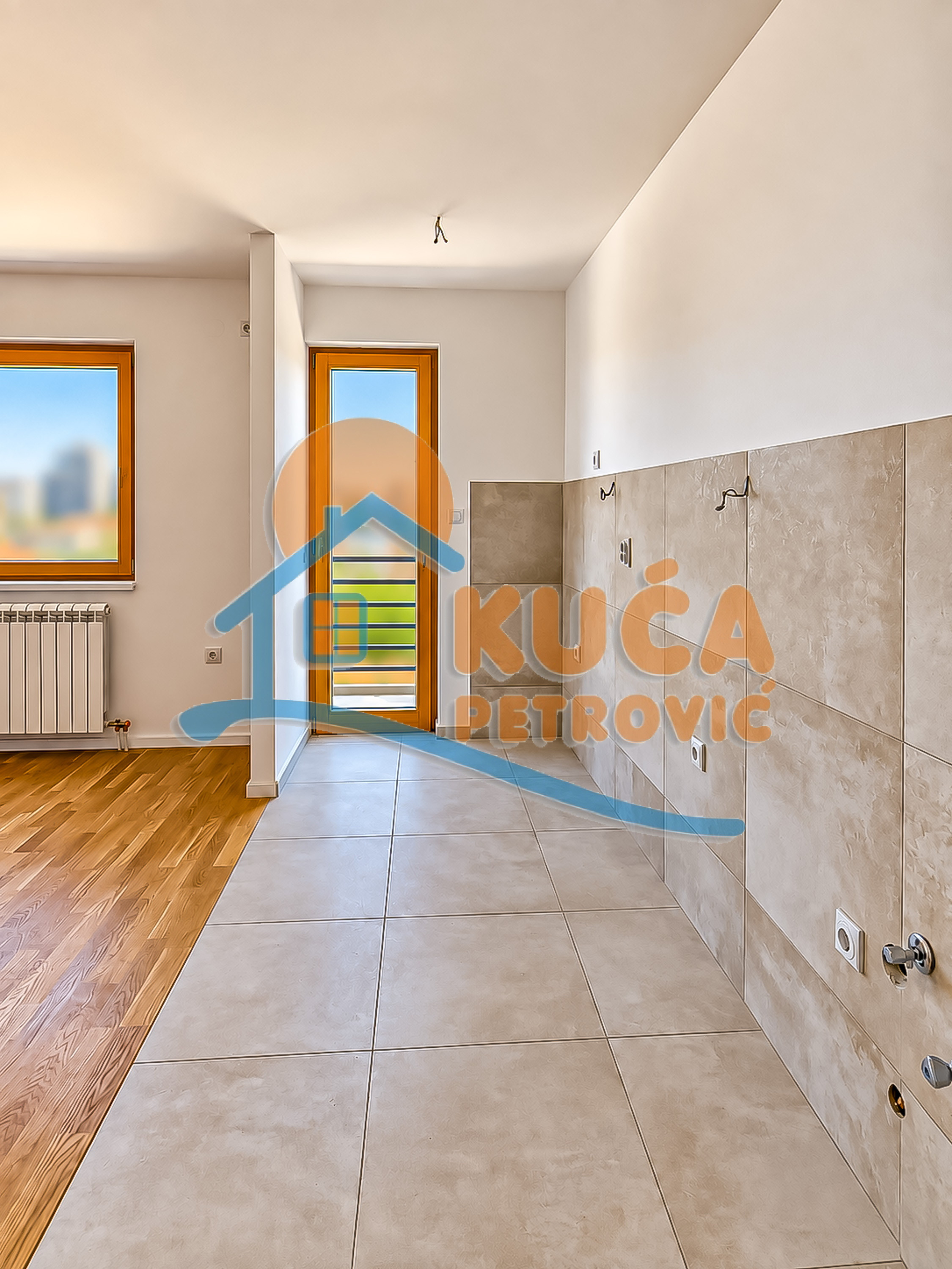 Trosoban stan Centar 89m², 7 sprat — slika 22