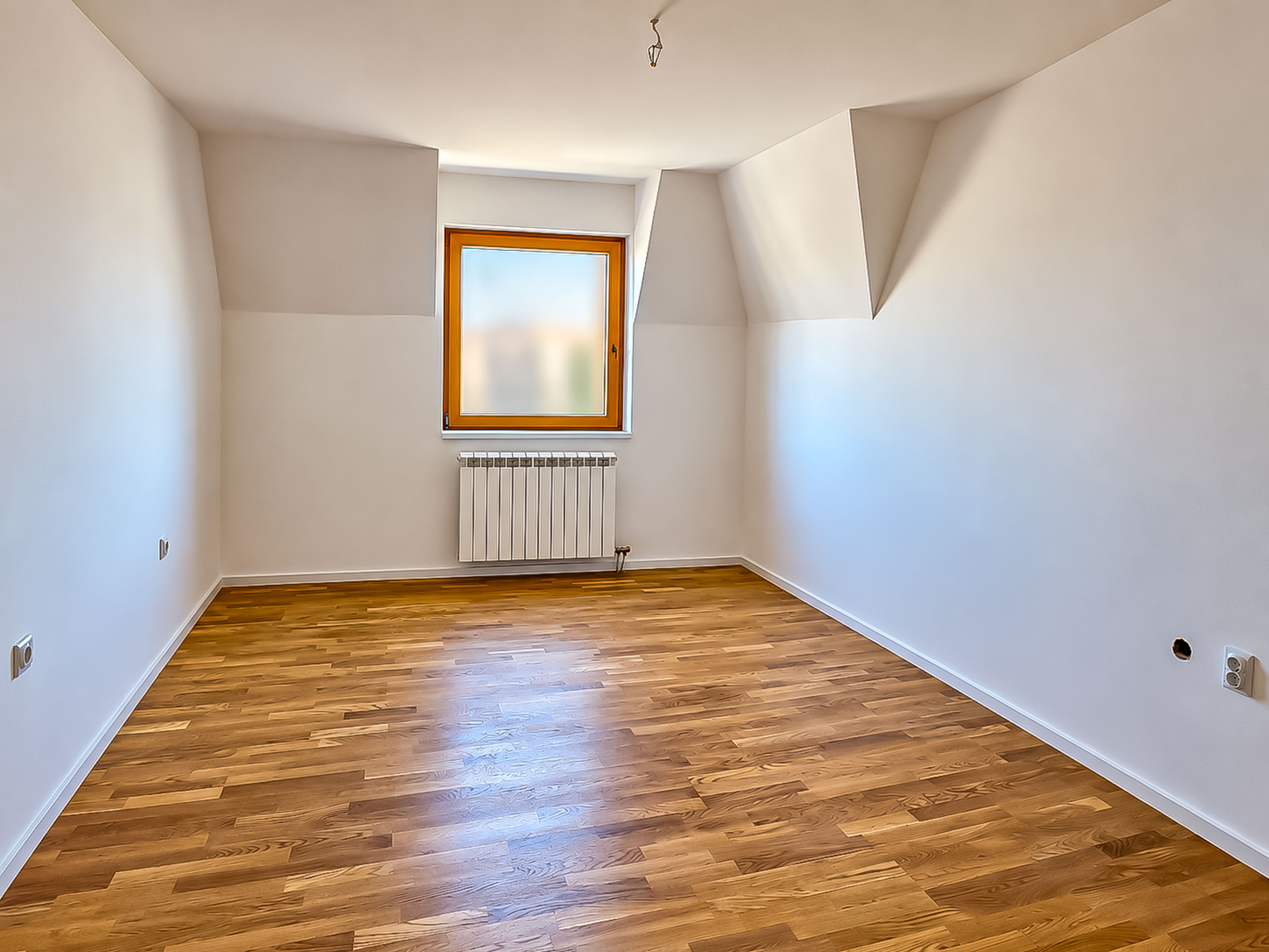 Trosoban stan Centar 89m², 7 sprat — slika 29