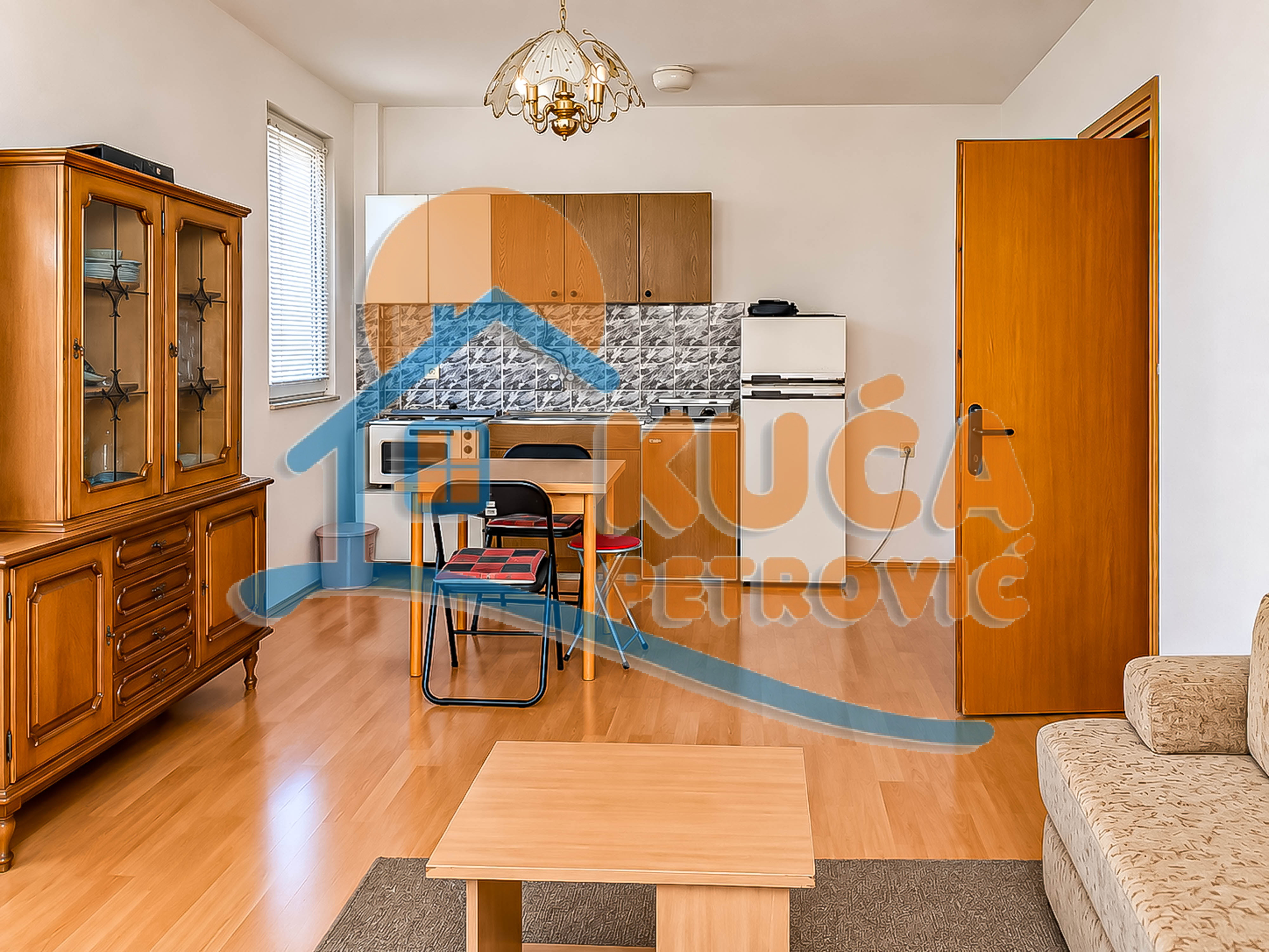 Jednoiposoban stan Gradska bolnica 40m², 2 sprat — slika 4