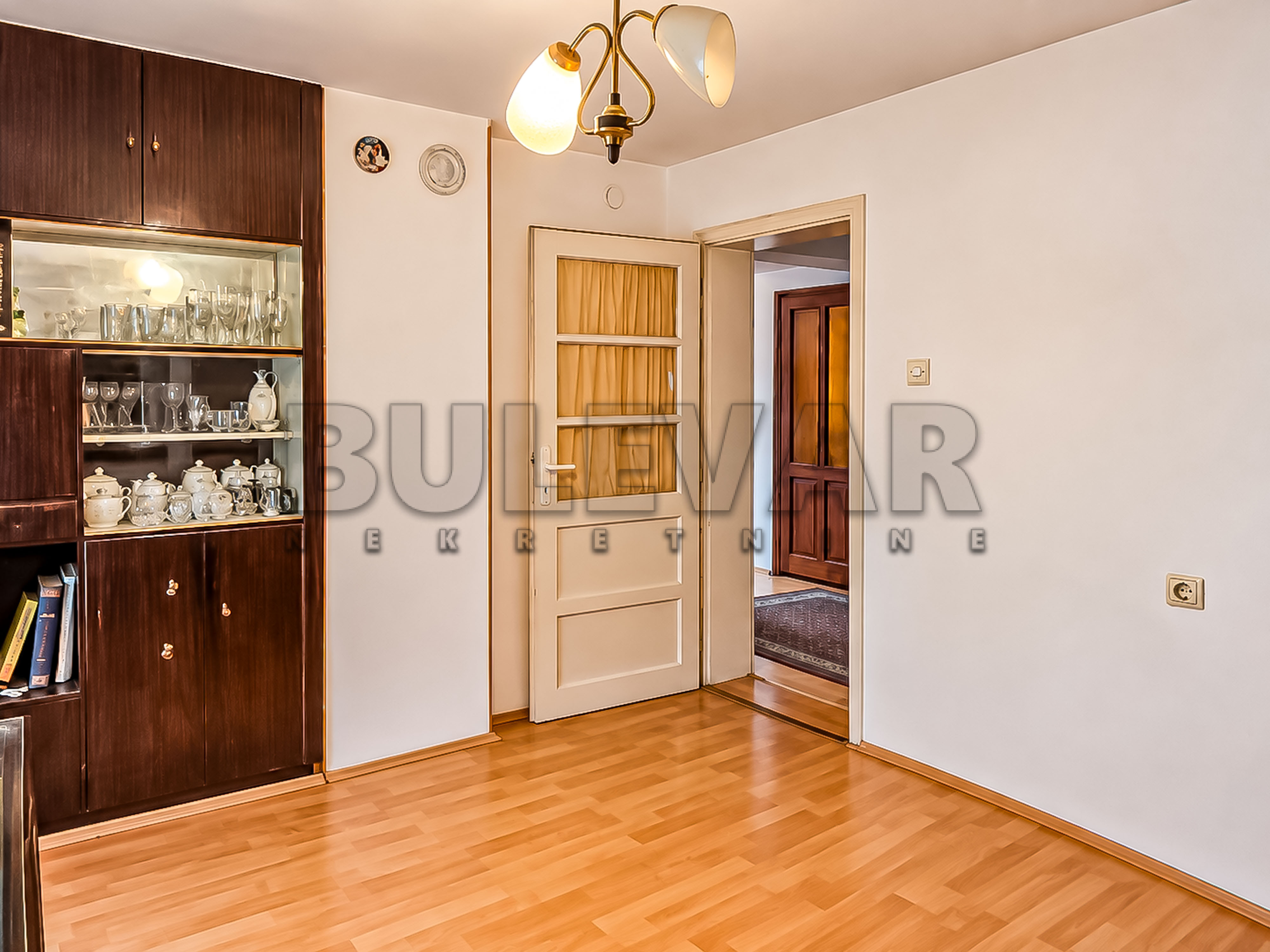 Trosoban stan Ratko Jović 129m², 1 sprat — slika 17