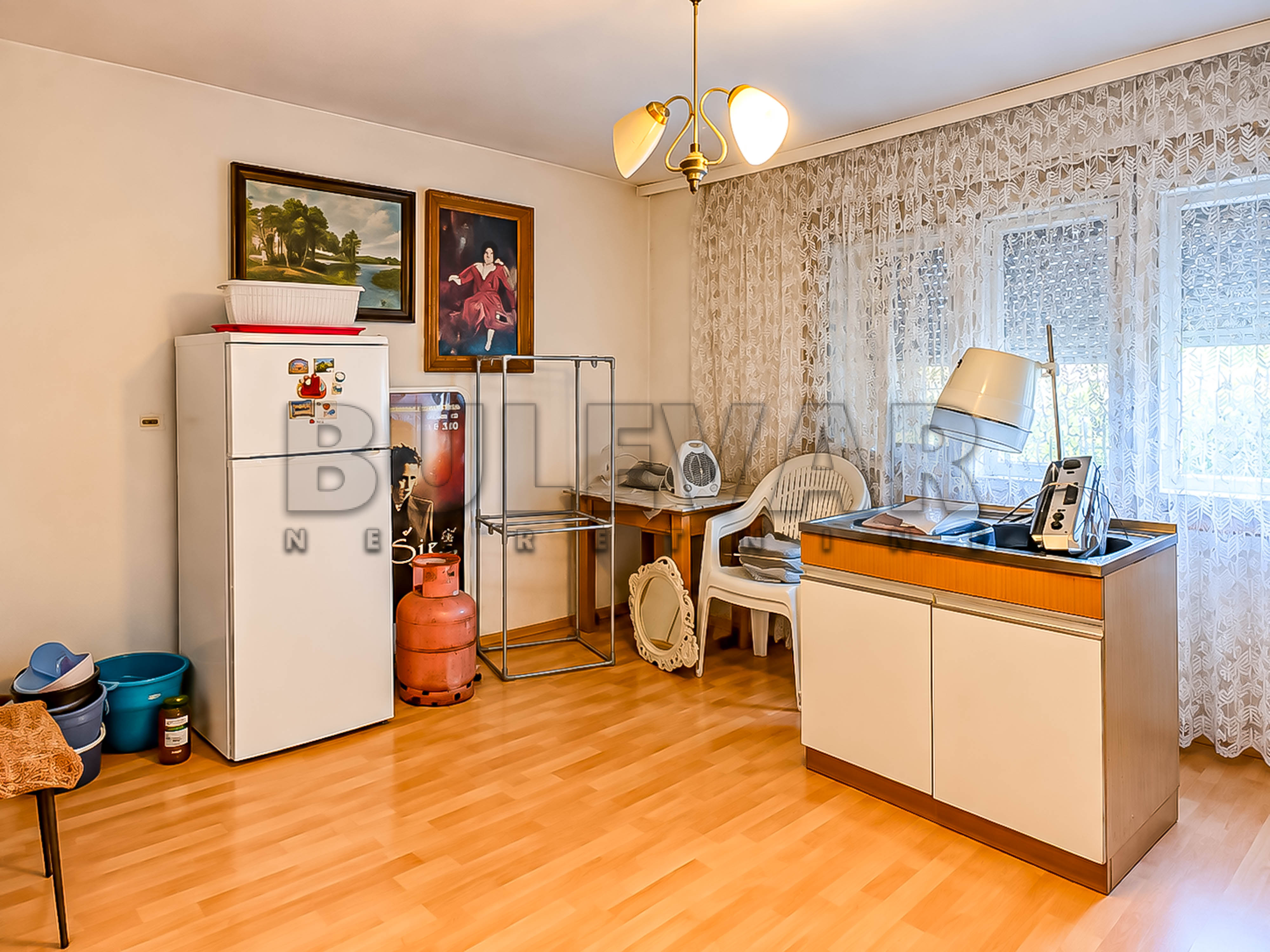 Trosoban stan Ratko Jović 129m², 1 sprat — slika 24