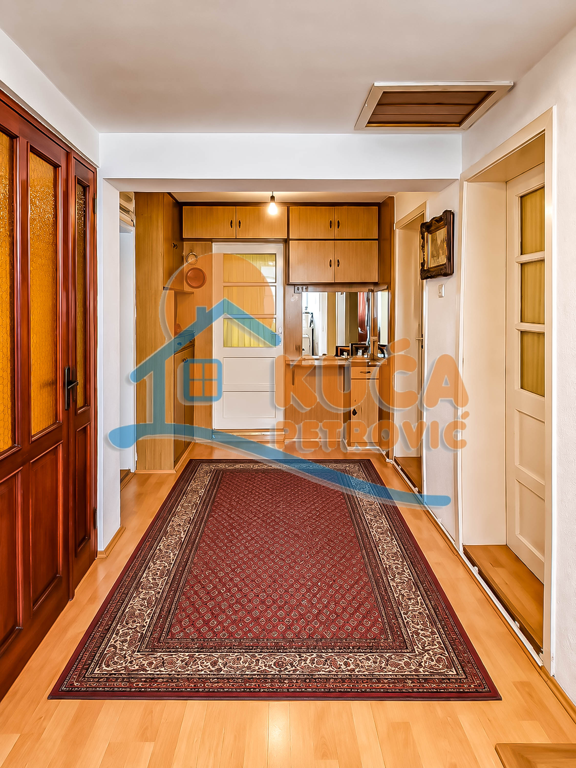 Trosoban stan Ratko Jović 129m², 1 sprat — slika 33