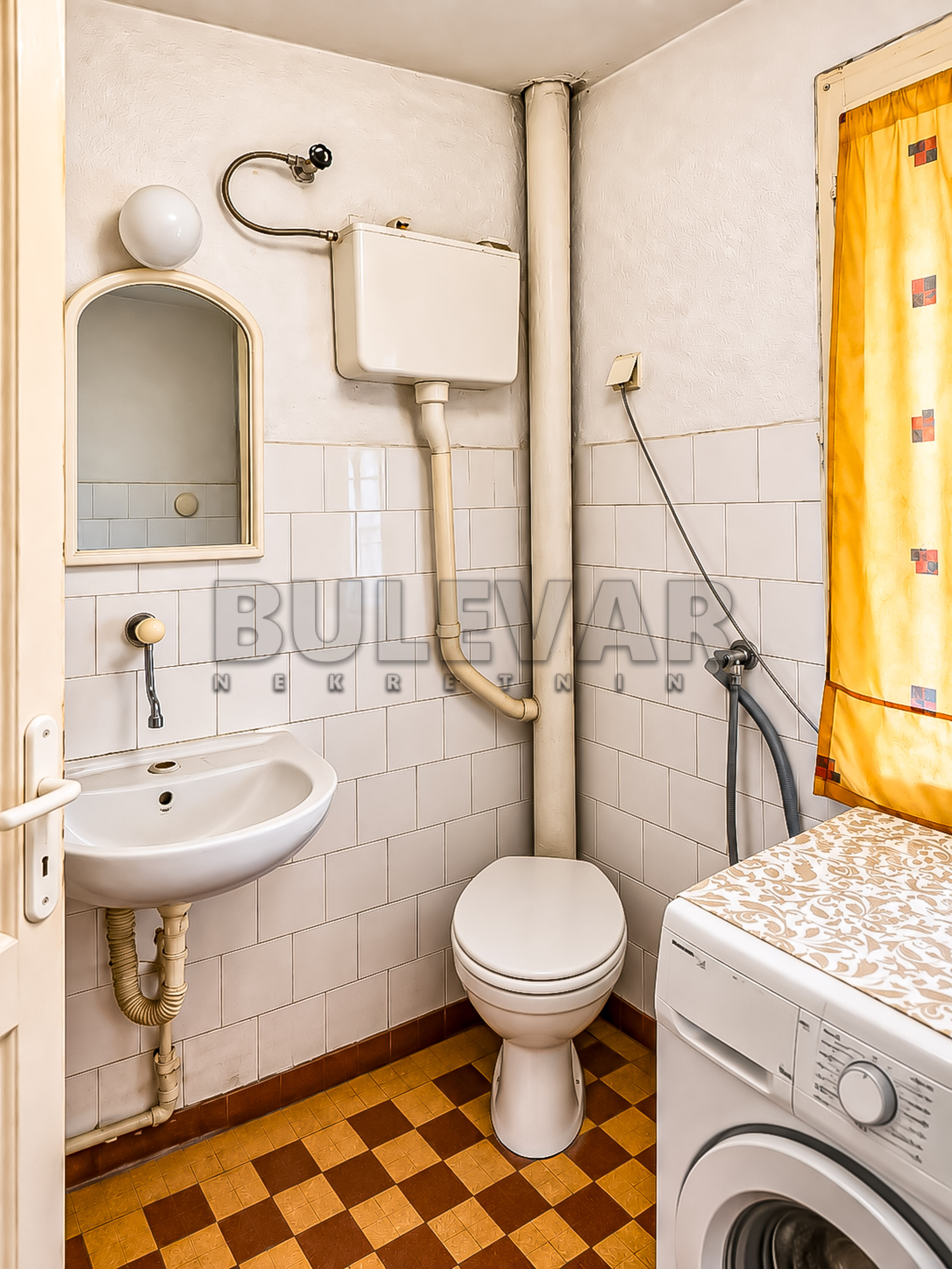 Trosoban stan Ratko Jović 129m², 1 sprat — slika 41