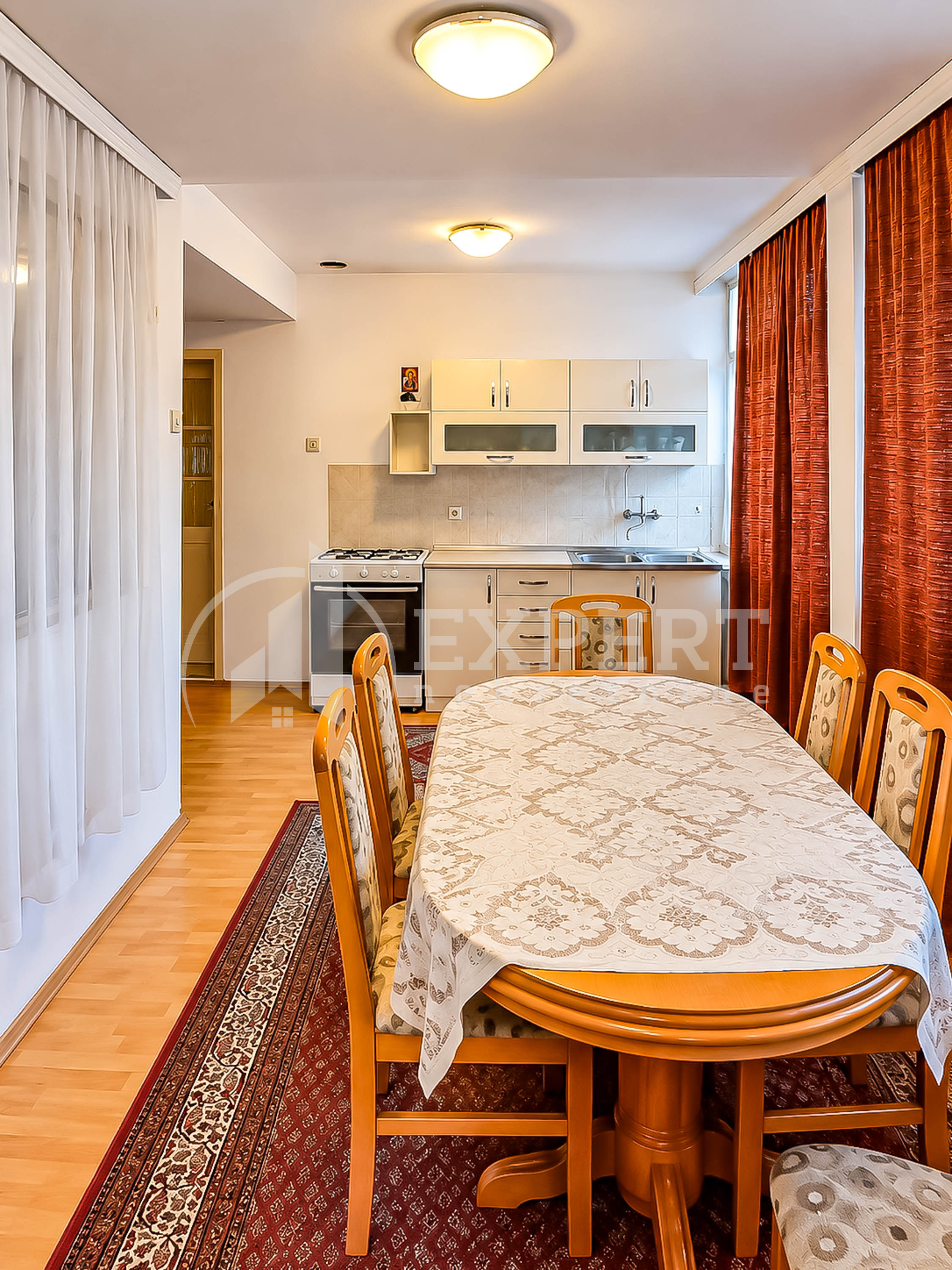 Trosoban stan Ratko Jović 129m², 1 sprat — slika 64